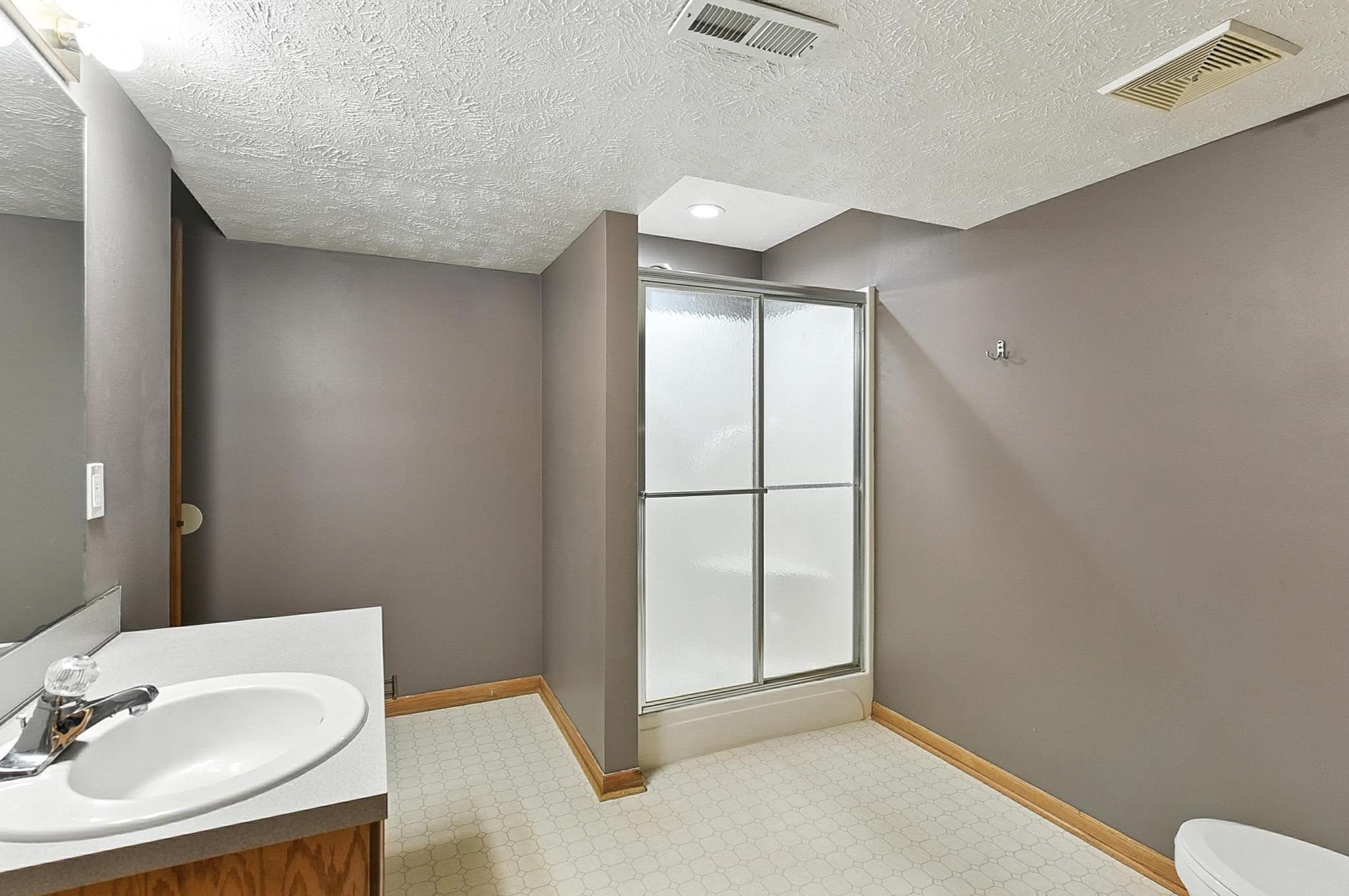 Omaha, Nebraska 68154, United States, 4 Bedrooms Bedrooms, ,3 BathroomsBathrooms,Residential,Pending,159937