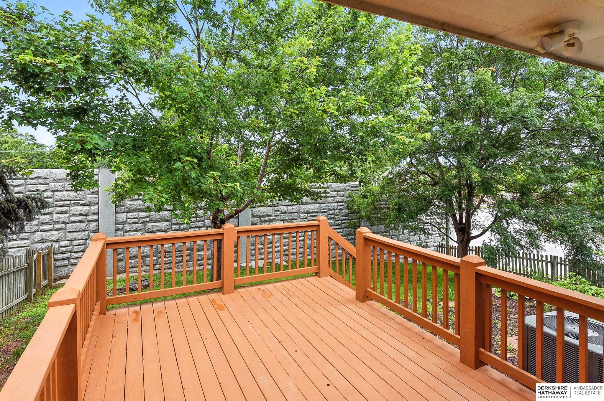 Omaha, Nebraska 68154, United States, 4 Bedrooms Bedrooms, ,3 BathroomsBathrooms,Residential,Pending,159937