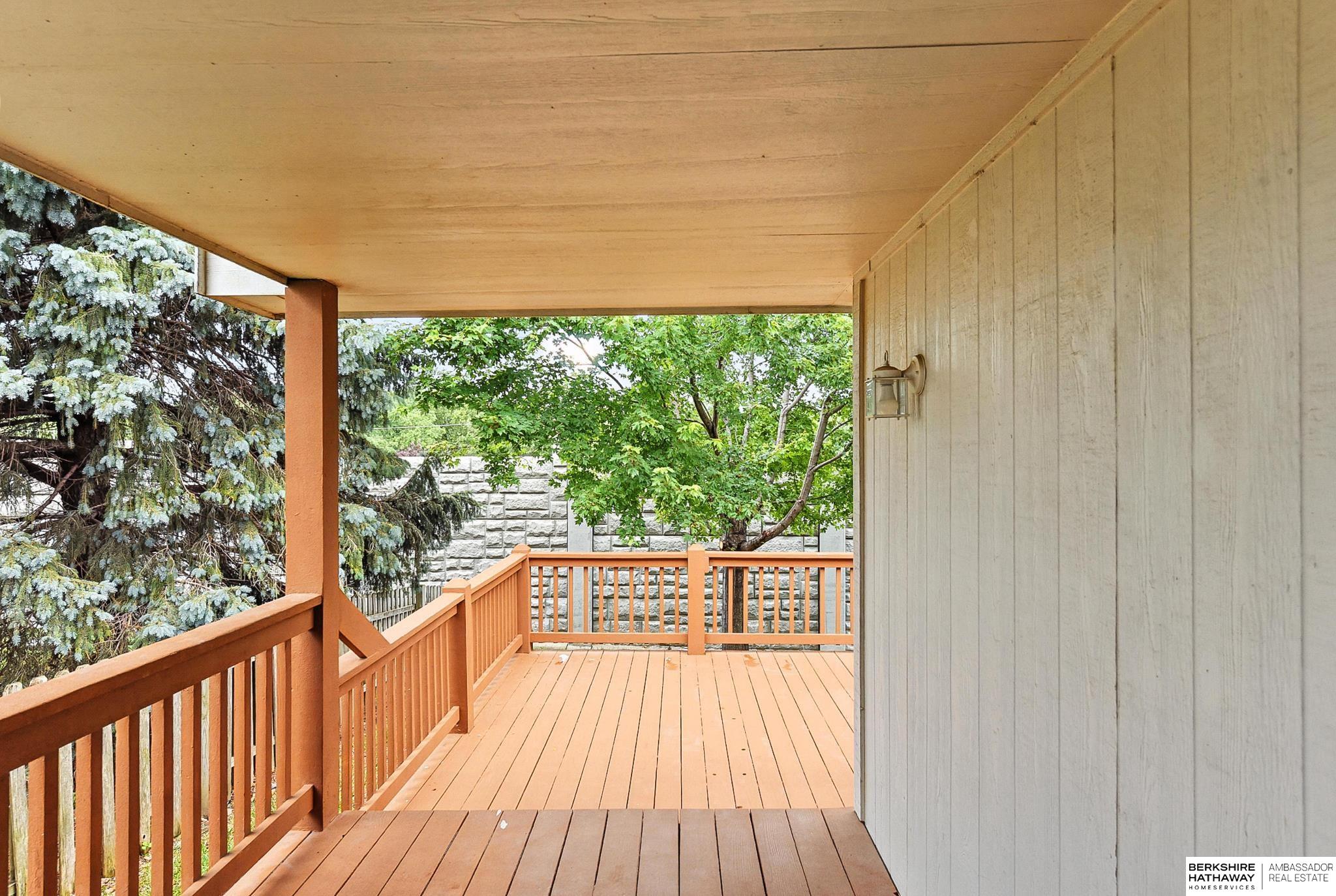 Omaha, Nebraska 68154, United States, 4 Bedrooms Bedrooms, ,3 BathroomsBathrooms,Residential,Pending,159937