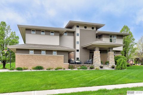 Photo of 10810 S 172 Street, Omaha, NE 68136 (MLS # 22525586)