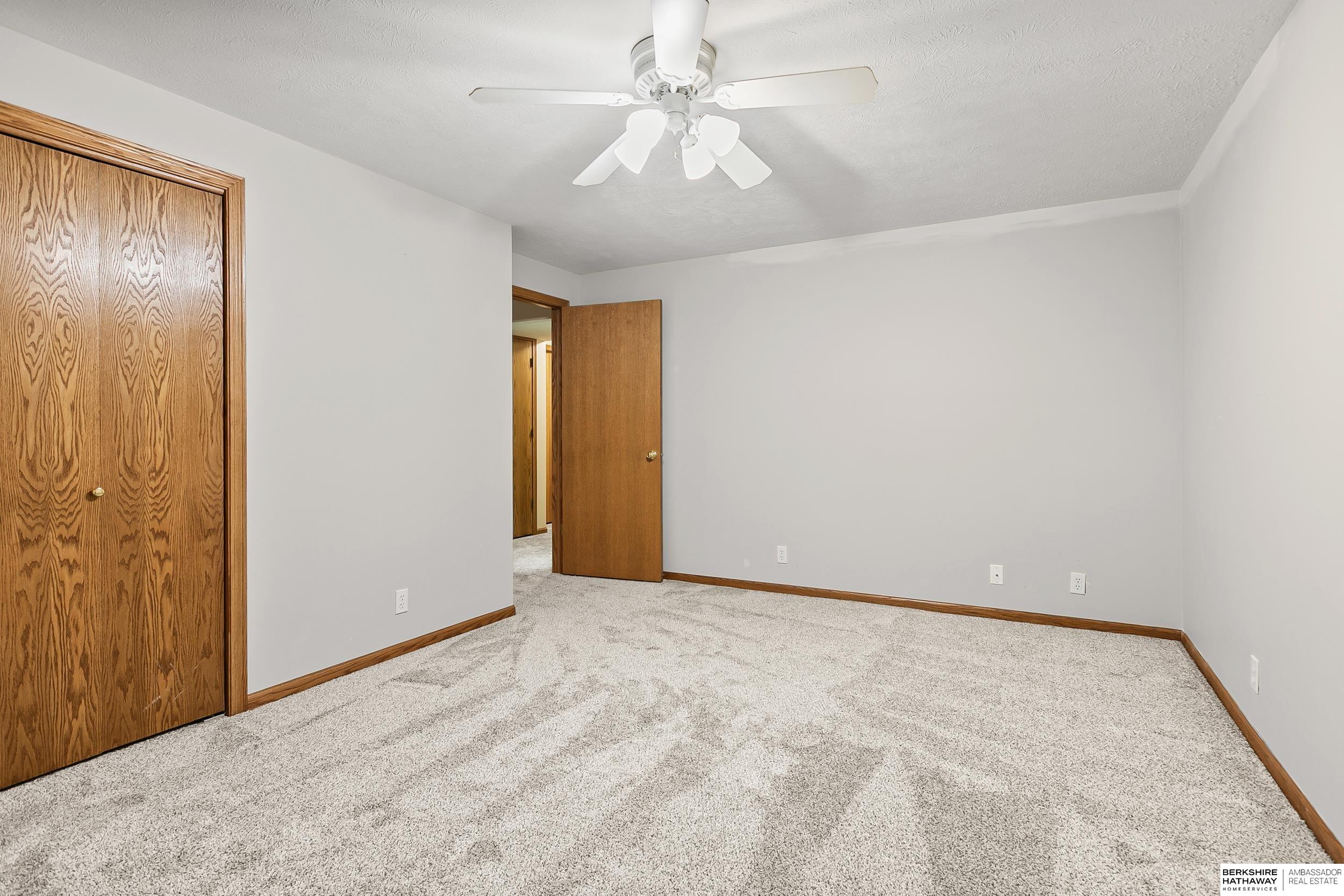 Lincoln, Nebraska 68516, United States, 3 Bedrooms Bedrooms, ,3 BathroomsBathrooms,Residential,Active,179835