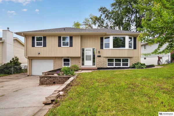 5005 S 90TH ST, OMAHA, NE 68127 - Image 8047fe661a0d341f8eeff82efbf3c0e1/3379555250