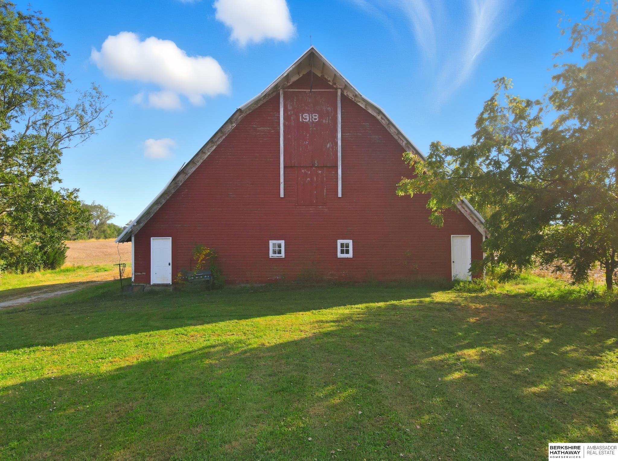 Louisville, Nebraska 68037, United States, 4 Bedrooms Bedrooms, ,2 BathroomsBathrooms,Residential,Active,229511