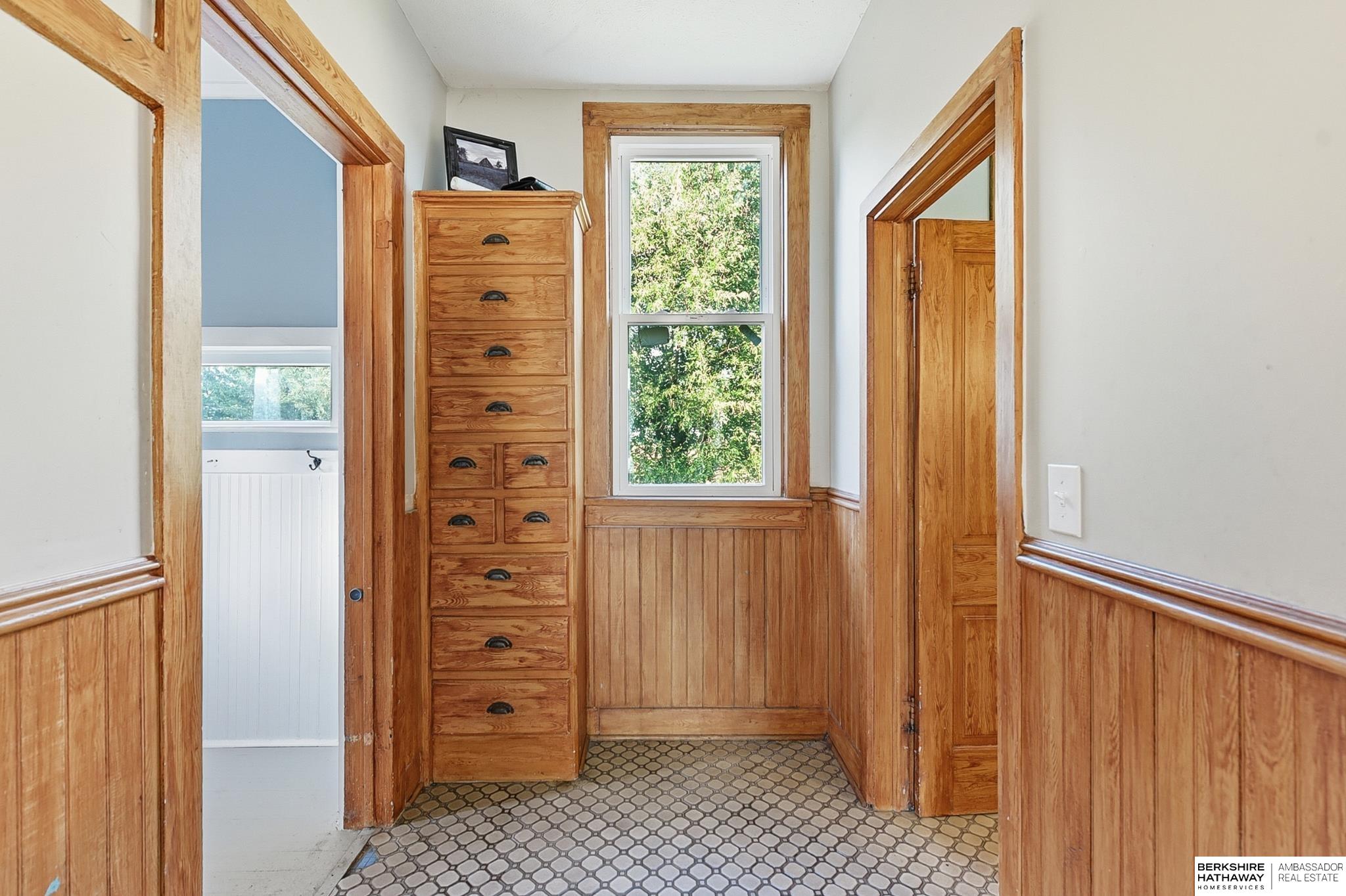 Louisville, Nebraska 68037, United States, 4 Bedrooms Bedrooms, ,2 BathroomsBathrooms,Residential,Active,229511