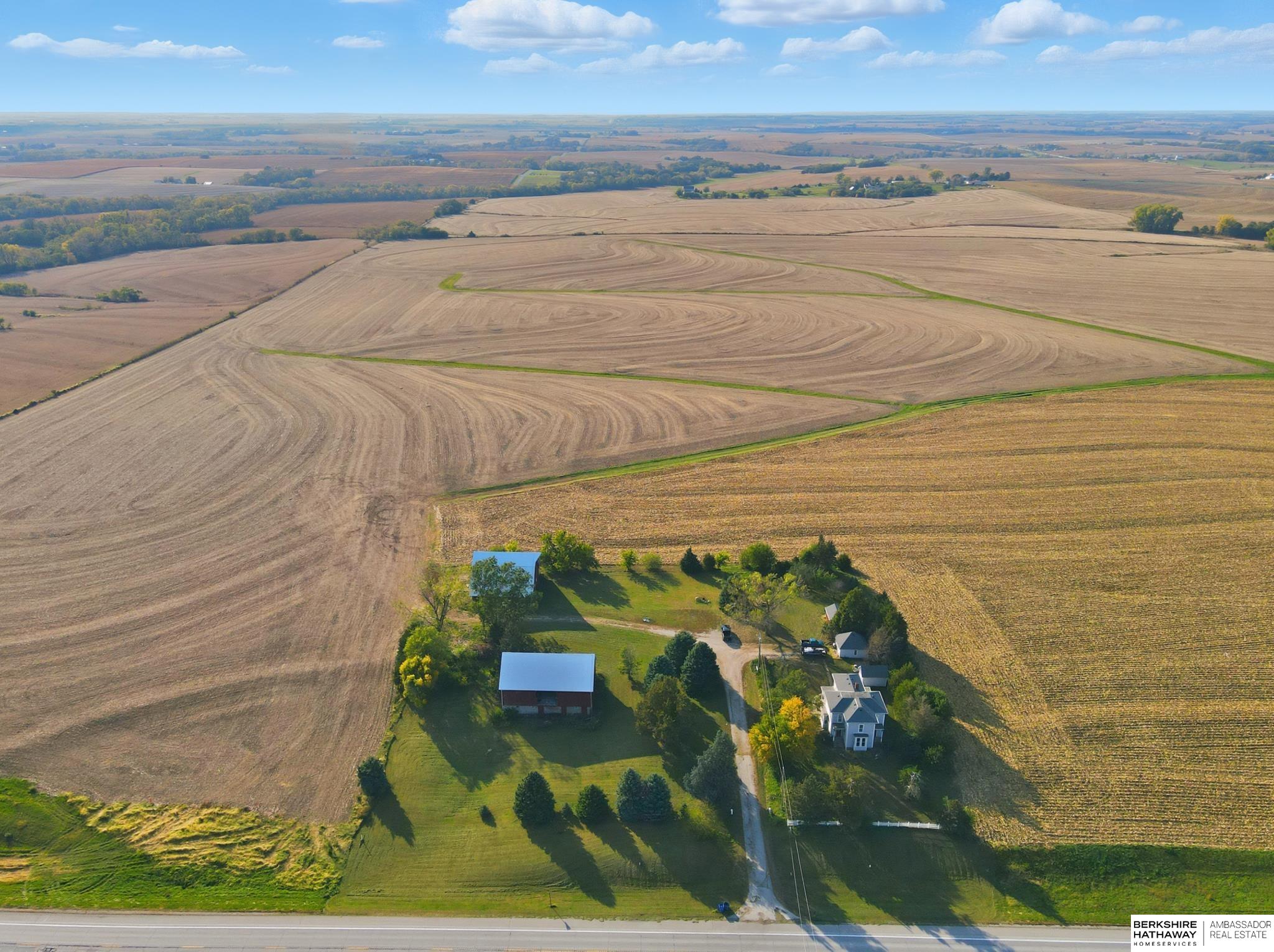 Louisville, Nebraska 68037, United States, 4 Bedrooms Bedrooms, ,2 BathroomsBathrooms,Residential,Active,229511