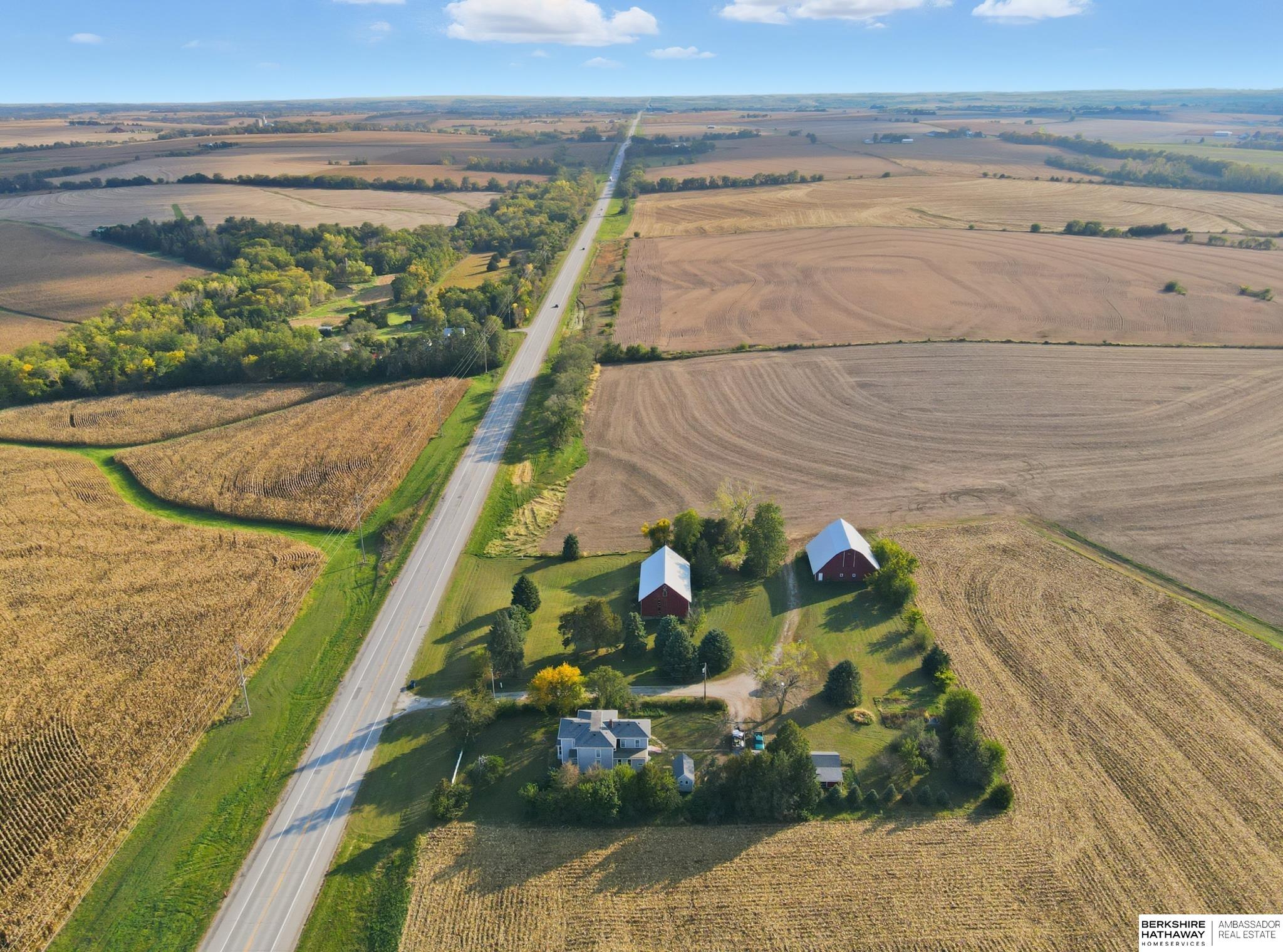 Louisville, Nebraska 68037, United States, 4 Bedrooms Bedrooms, ,2 BathroomsBathrooms,Residential,Active,229511