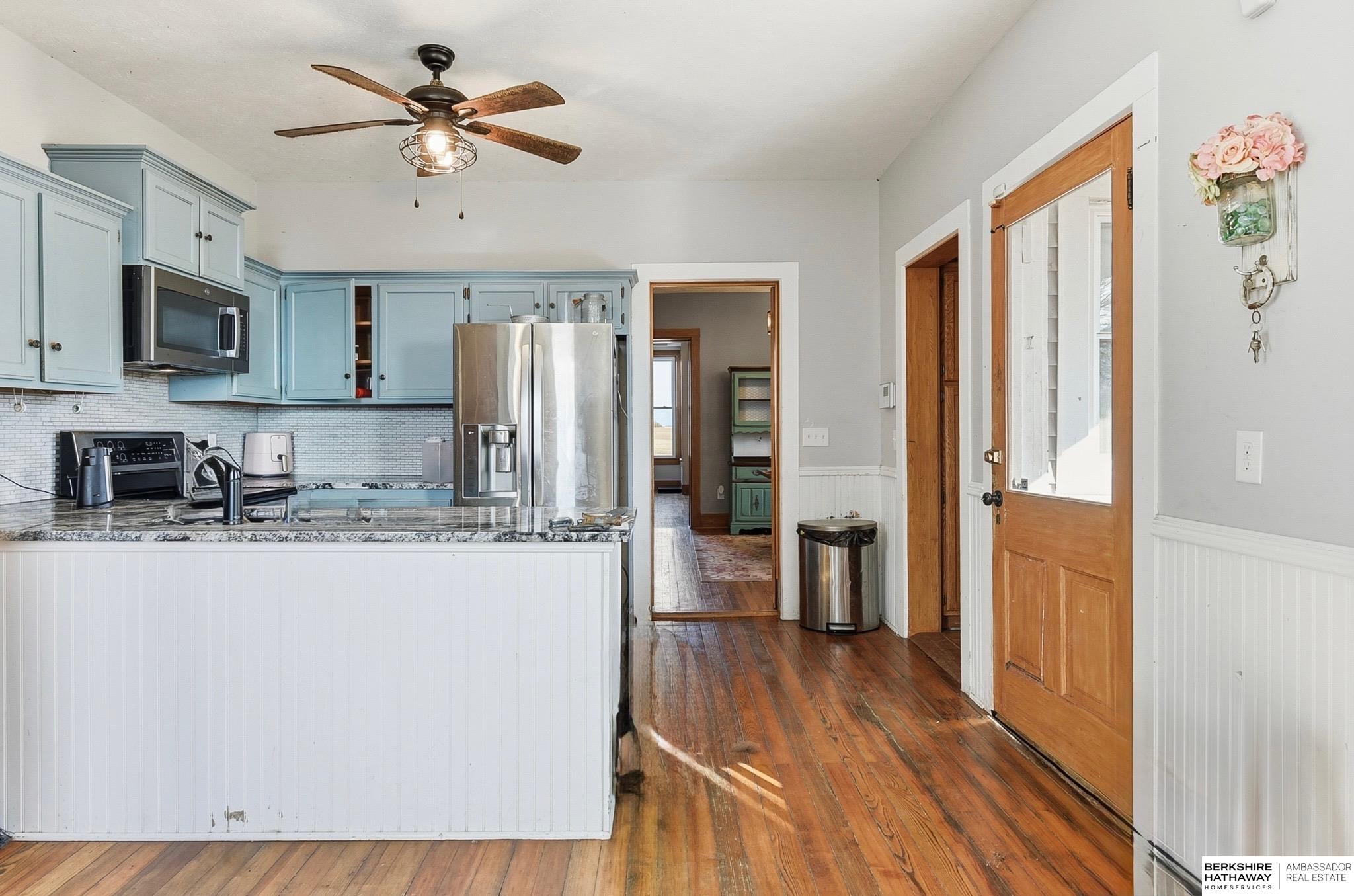 Louisville, Nebraska 68037, United States, 4 Bedrooms Bedrooms, ,2 BathroomsBathrooms,Residential,Active,229511