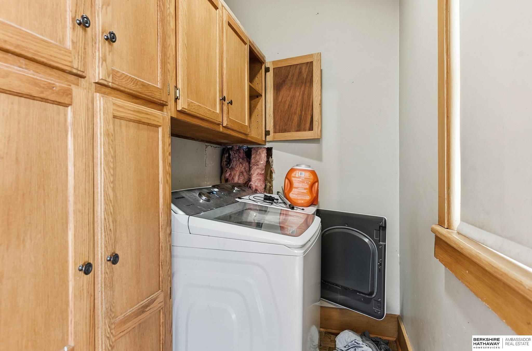 Louisville, Nebraska 68037, United States, 4 Bedrooms Bedrooms, ,2 BathroomsBathrooms,Residential,Active,229511