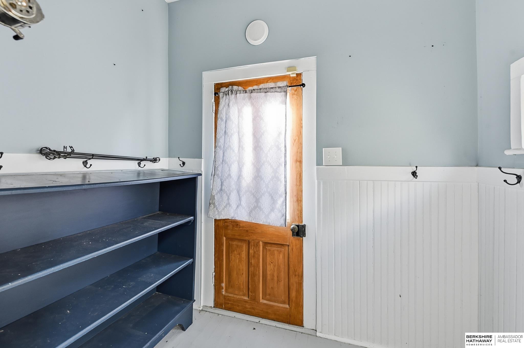 Louisville, Nebraska 68037, United States, 4 Bedrooms Bedrooms, ,2 BathroomsBathrooms,Residential,Active,229511