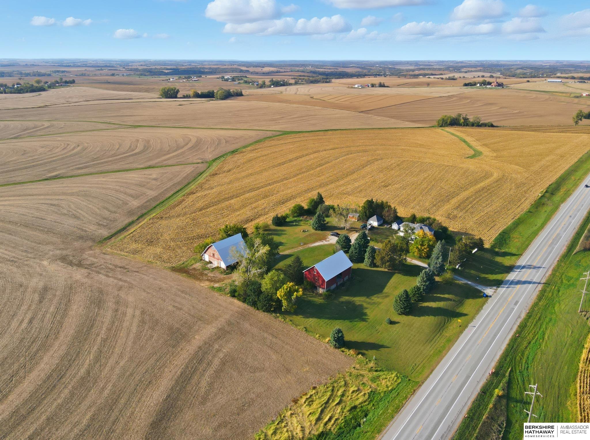 Louisville, Nebraska 68037, United States, 4 Bedrooms Bedrooms, ,2 BathroomsBathrooms,Residential,Active,229511