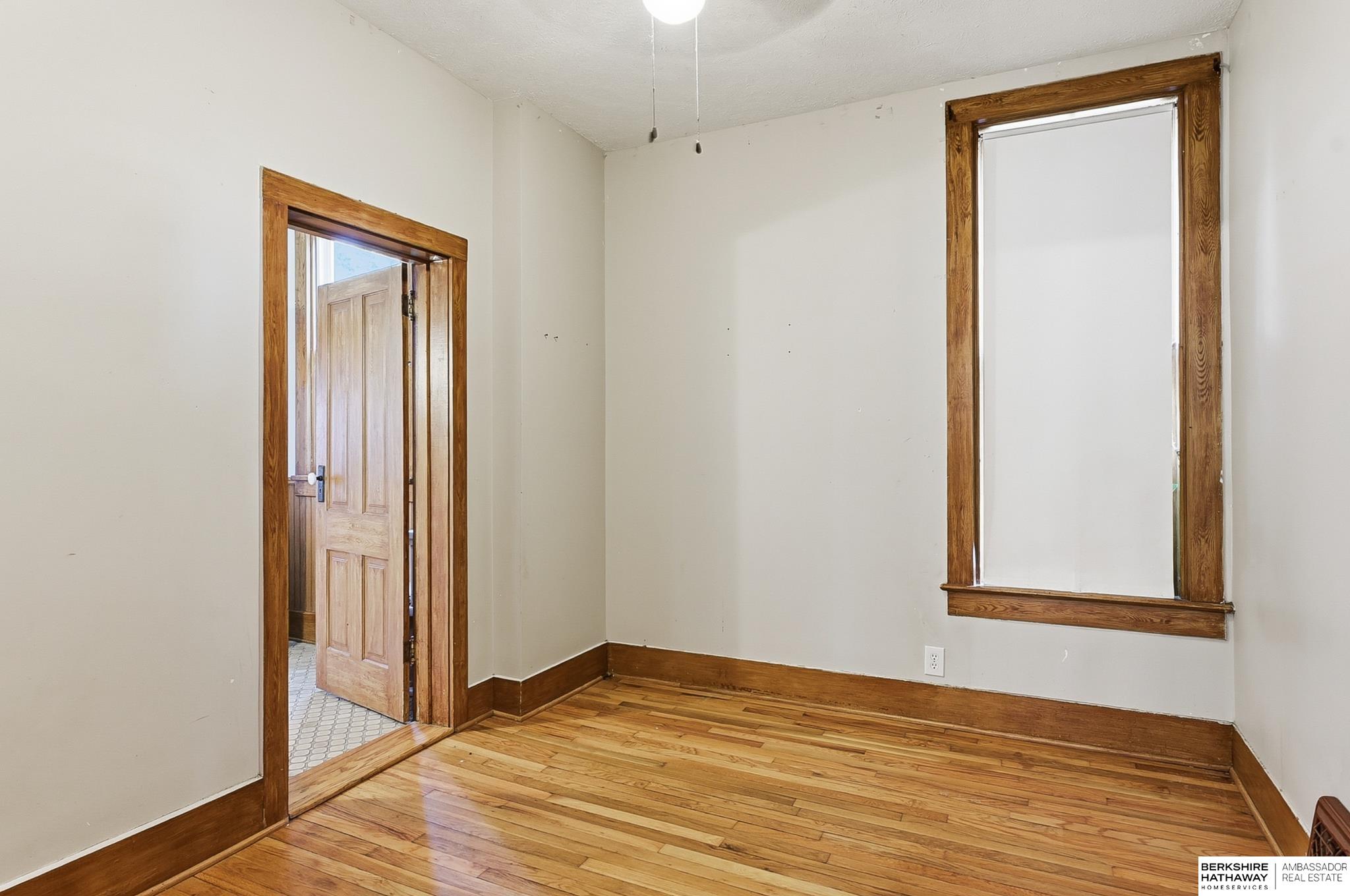 Louisville, Nebraska 68037, United States, 4 Bedrooms Bedrooms, ,2 BathroomsBathrooms,Residential,Active,229511