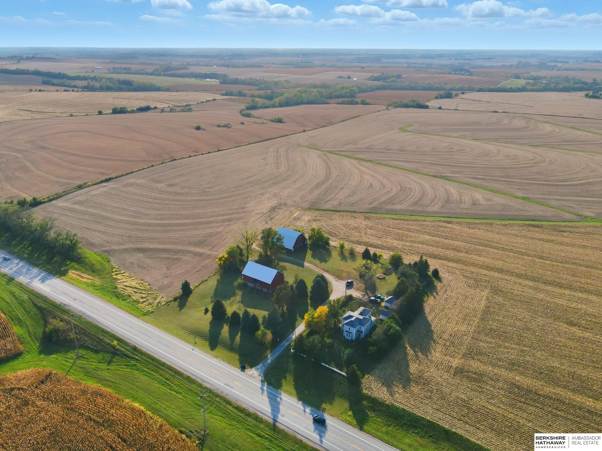 Louisville, Nebraska 68037, United States, 4 Bedrooms Bedrooms, ,2 BathroomsBathrooms,Residential,Active,229511