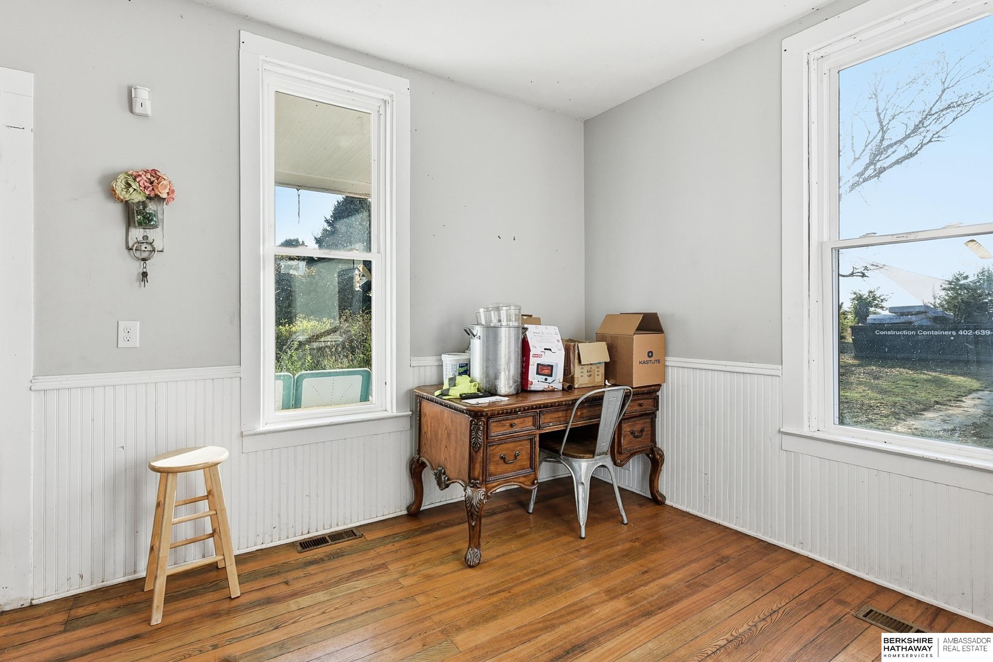 Louisville, Nebraska 68037, United States, 4 Bedrooms Bedrooms, ,2 BathroomsBathrooms,Residential,Active,229511