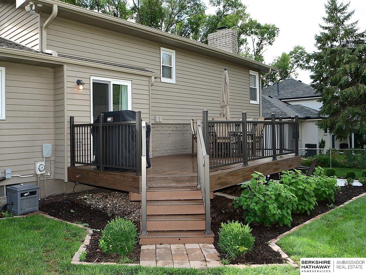 Omaha, Nebraska 68144, United States, 4 Bedrooms Bedrooms, ,2 BathroomsBathrooms,Residential,Pending,224091