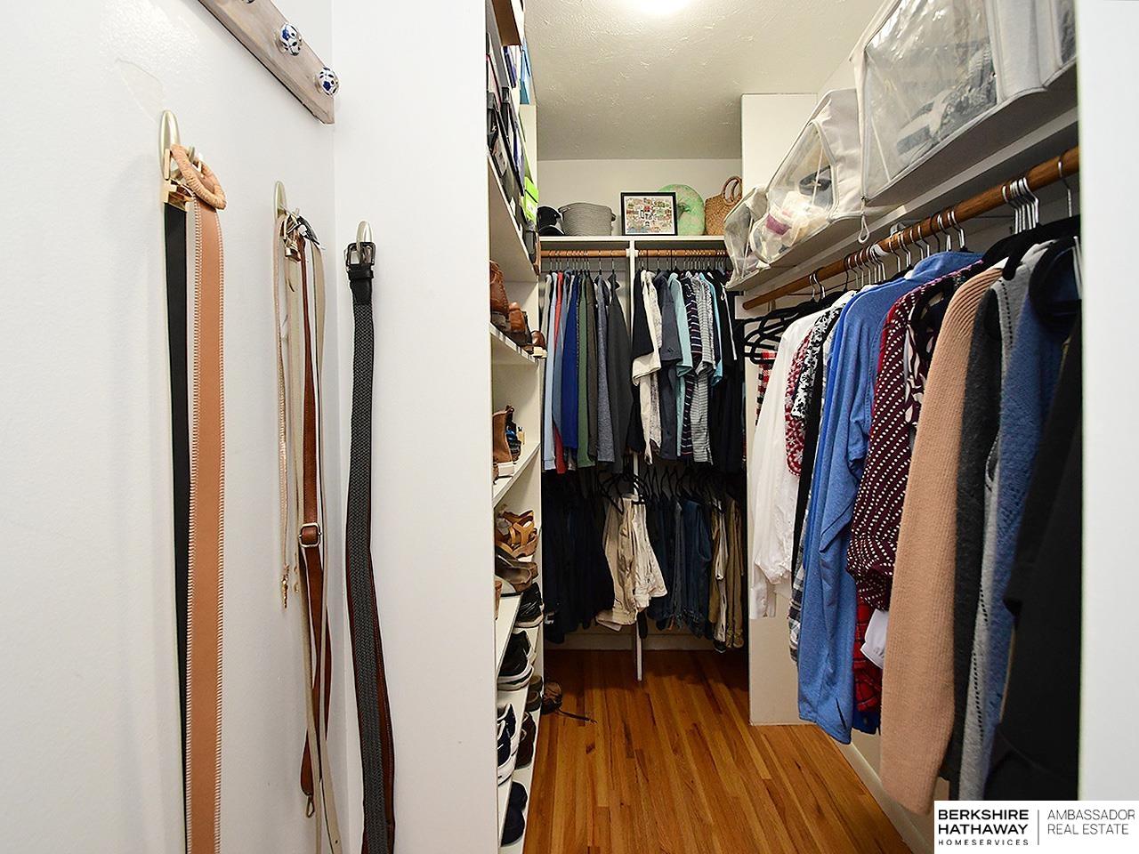 Omaha, Nebraska 68144, United States, 4 Bedrooms Bedrooms, ,2 BathroomsBathrooms,Residential,Pending,224091