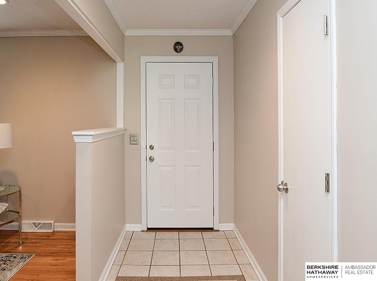 Omaha, Nebraska 68144, United States, 4 Bedrooms Bedrooms, ,2 BathroomsBathrooms,Residential,Pending,224091