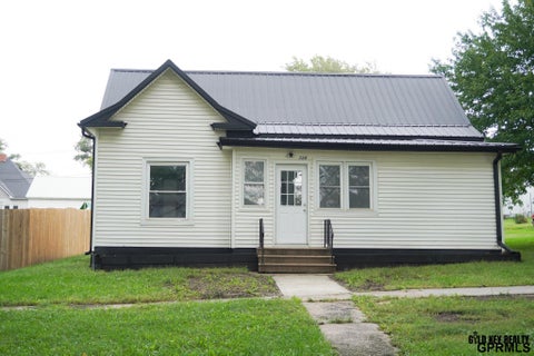 Photo of 738 7th Street, Syracuse, NE 68446 (MLS # 22627284)