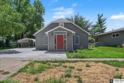 Photo of 1011 M Street, Tekamah, NE 68061 (MLS # 22626027)
