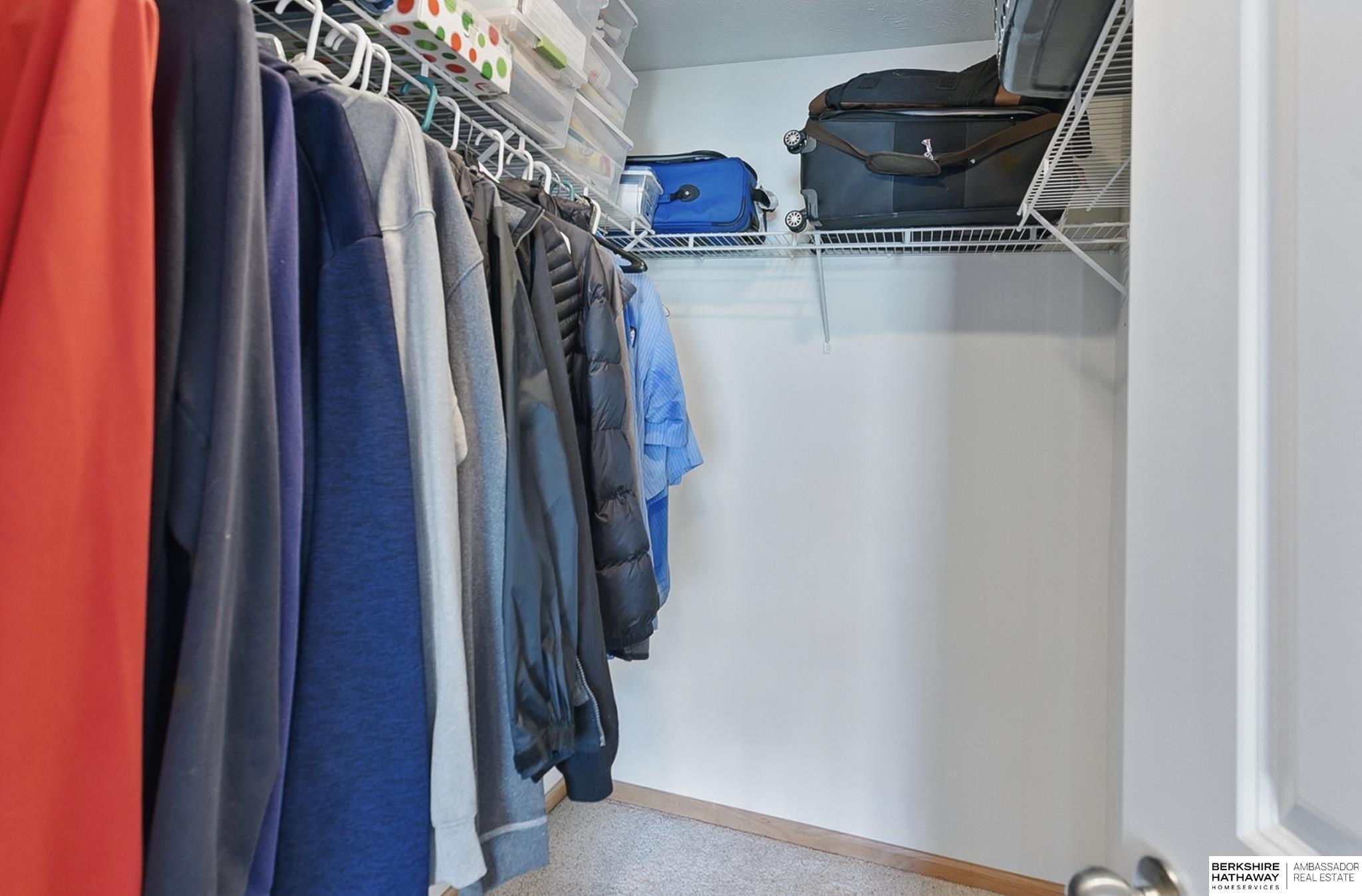 Omaha, Nebraska 68116, United States, 2 Bedrooms Bedrooms, ,2 BathroomsBathrooms,Residential,Pending,136917