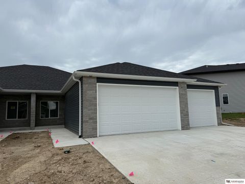 Photo of 5831 S 95th Street, Lincoln, NE 68526 (MLS # 22528318)