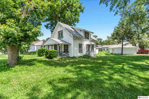 Photo of 2411 Madison Street, Bellevue, NE 68005 (MLS # 22617766)