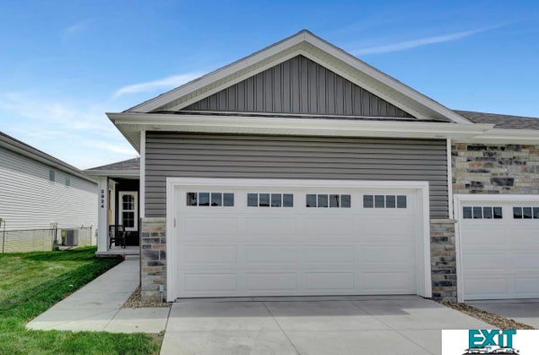 8520 OUTLAW CT, LINCOLN, NE 68507 - Image 80c366d21b64d4d2d38c876ea390409e/3100683863