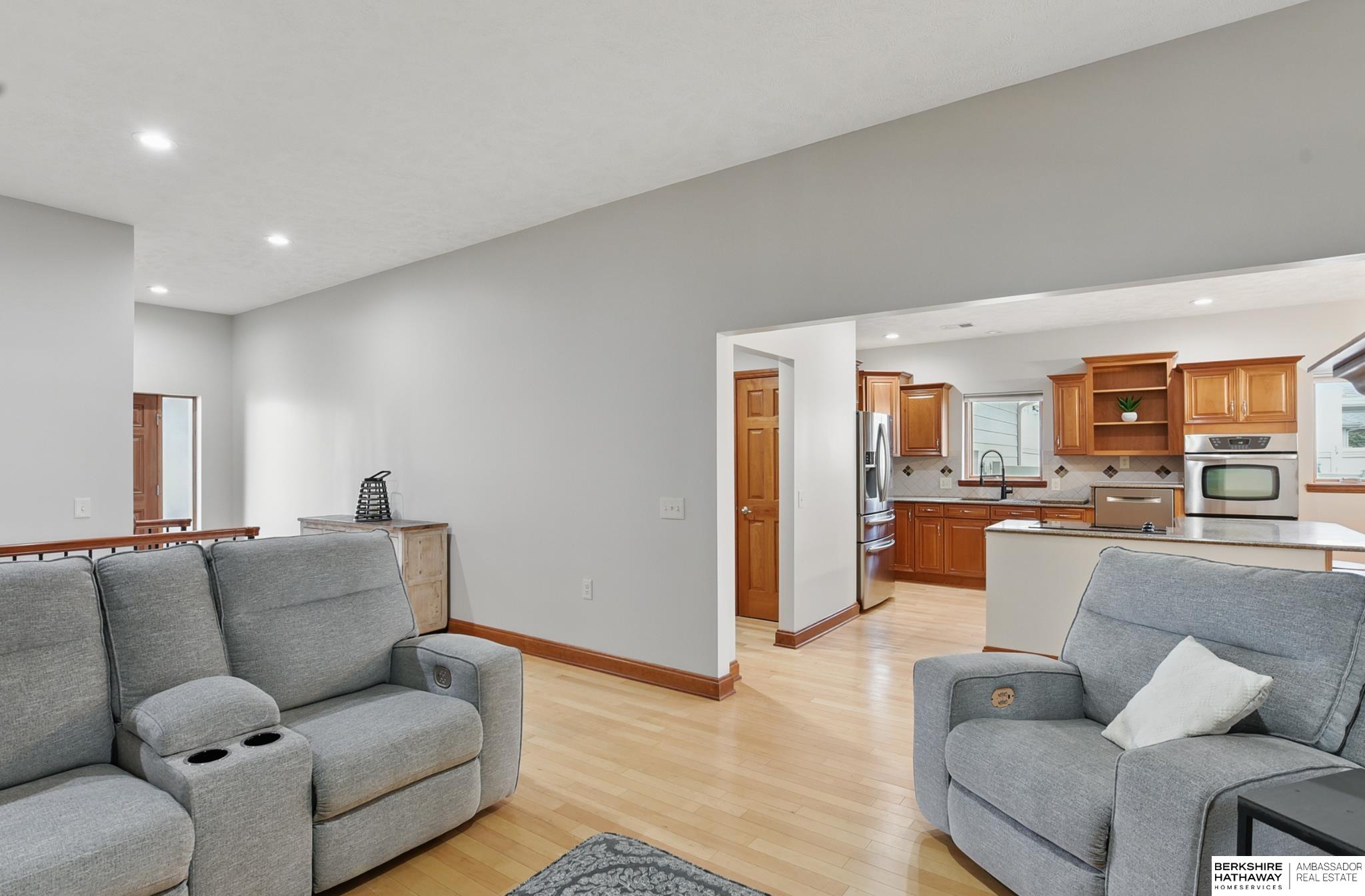 Papillion, Nebraska 68046, United States, 4 Bedrooms Bedrooms, ,3 BathroomsBathrooms,Residential,Active,127616