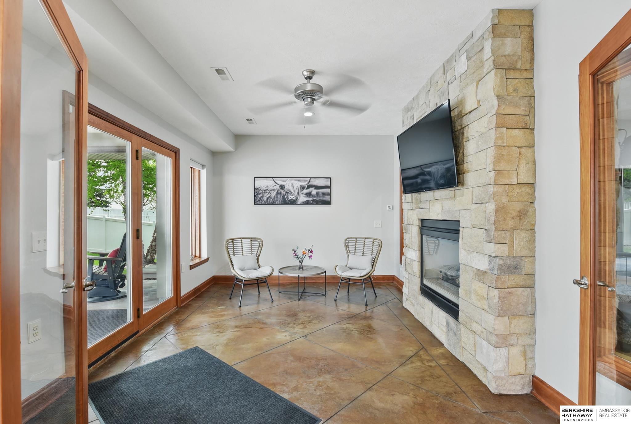 Papillion, Nebraska 68046, United States, 4 Bedrooms Bedrooms, ,3 BathroomsBathrooms,Residential,Active,127616