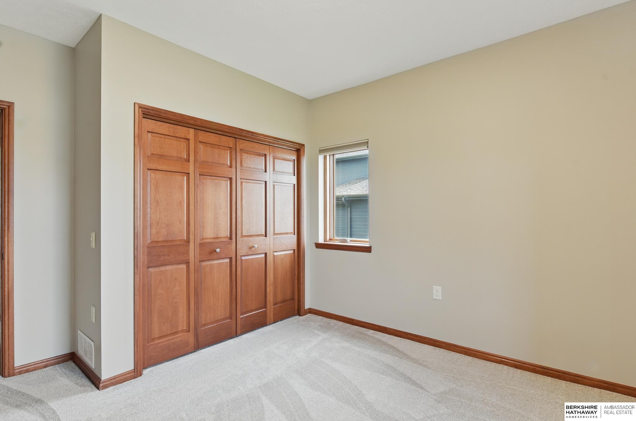 Papillion, Nebraska 68046, United States, 4 Bedrooms Bedrooms, ,3 BathroomsBathrooms,Residential,Active,127616