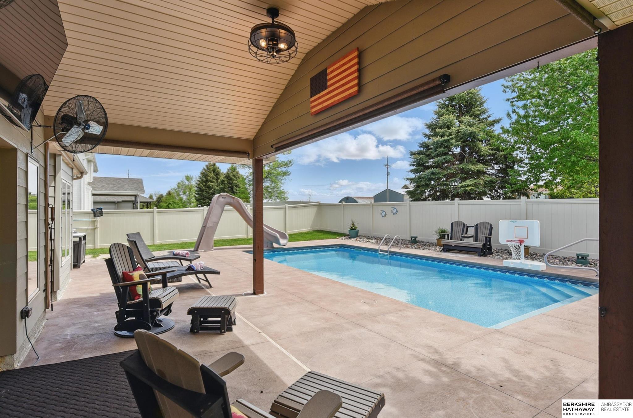 Papillion, Nebraska 68046, United States, 4 Bedrooms Bedrooms, ,3 BathroomsBathrooms,Residential,Active,127616