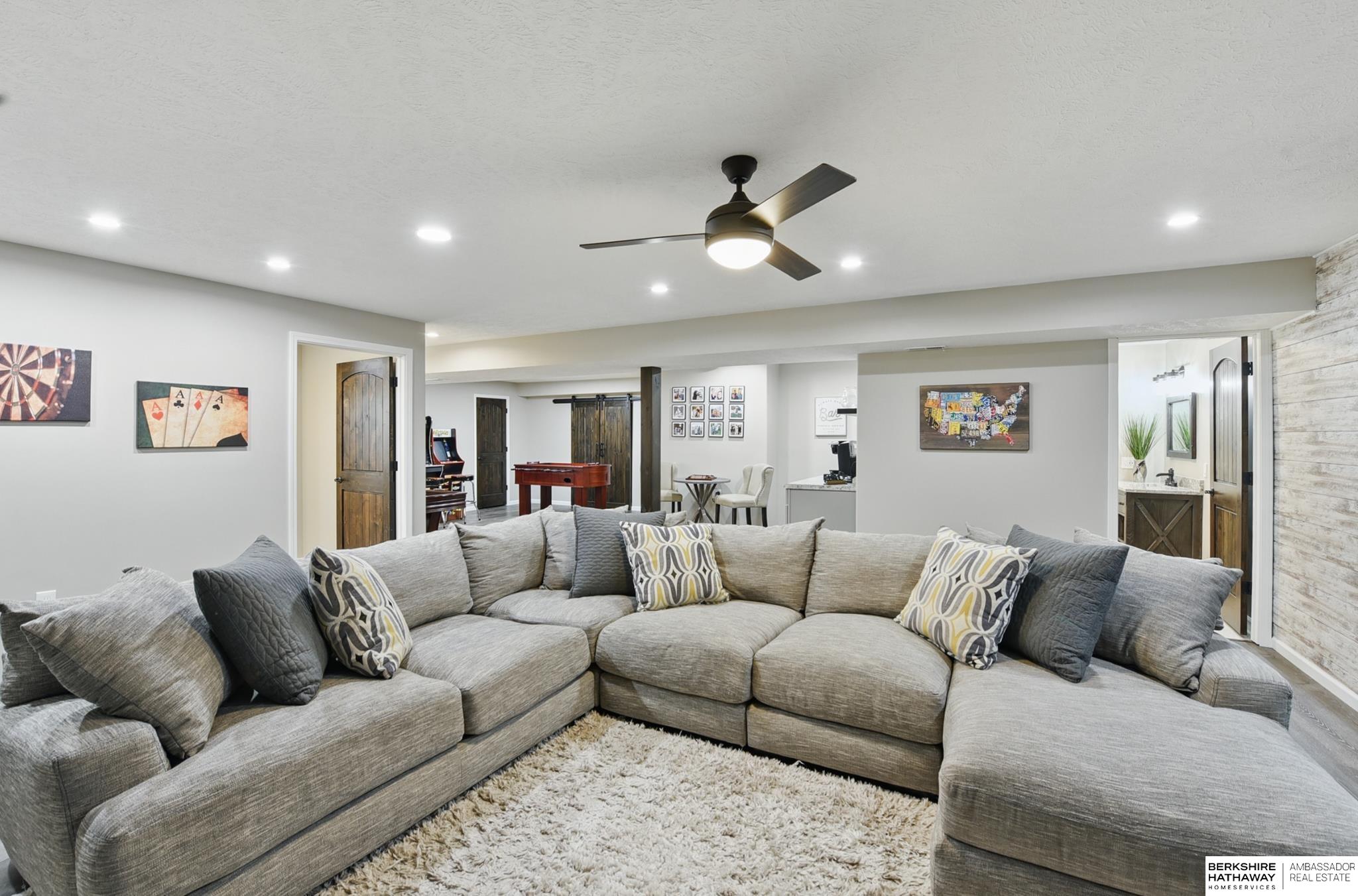 Papillion, Nebraska 68046, United States, 4 Bedrooms Bedrooms, ,3 BathroomsBathrooms,Residential,Active,127616