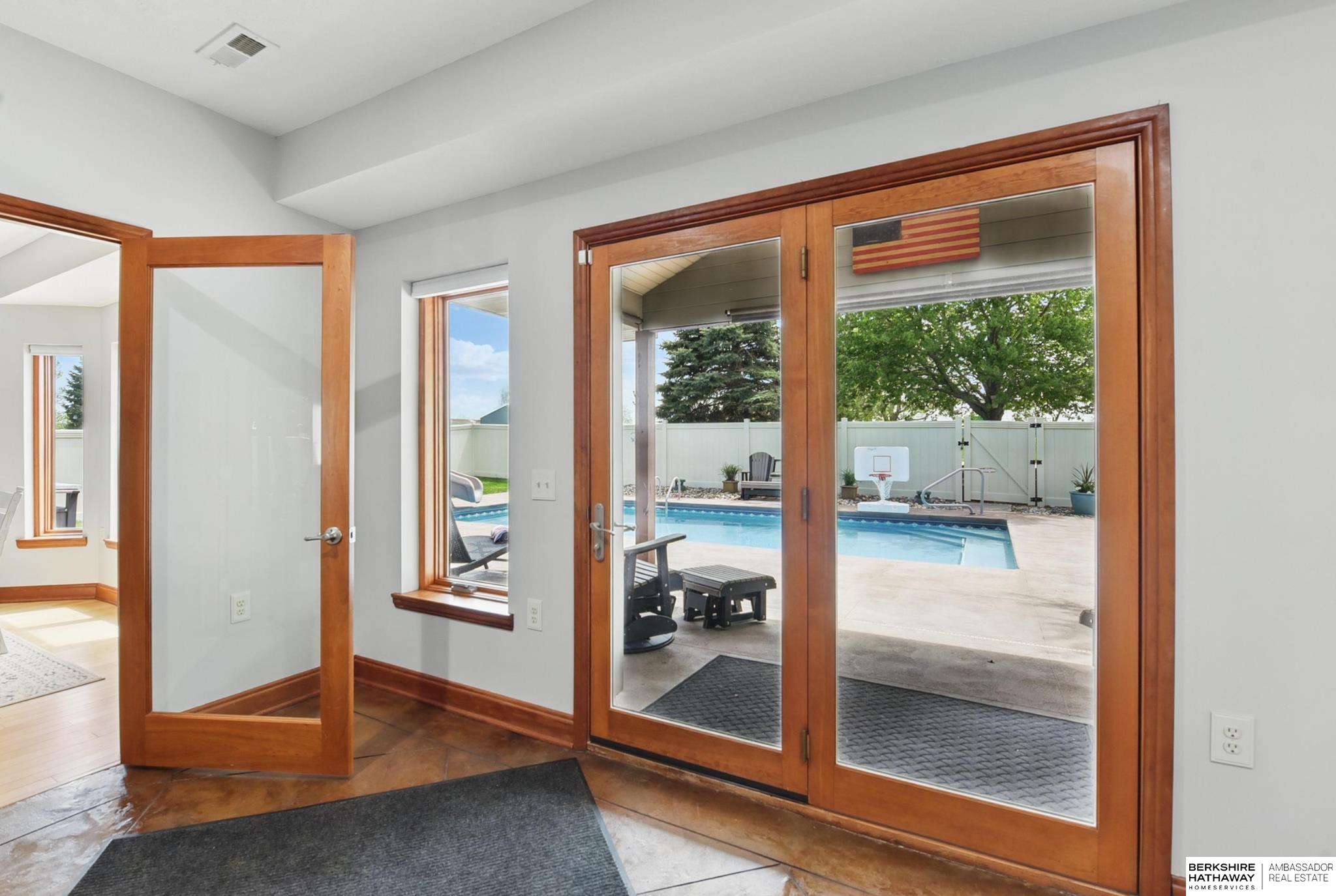 Papillion, Nebraska 68046, United States, 4 Bedrooms Bedrooms, ,3 BathroomsBathrooms,Residential,Active,127616