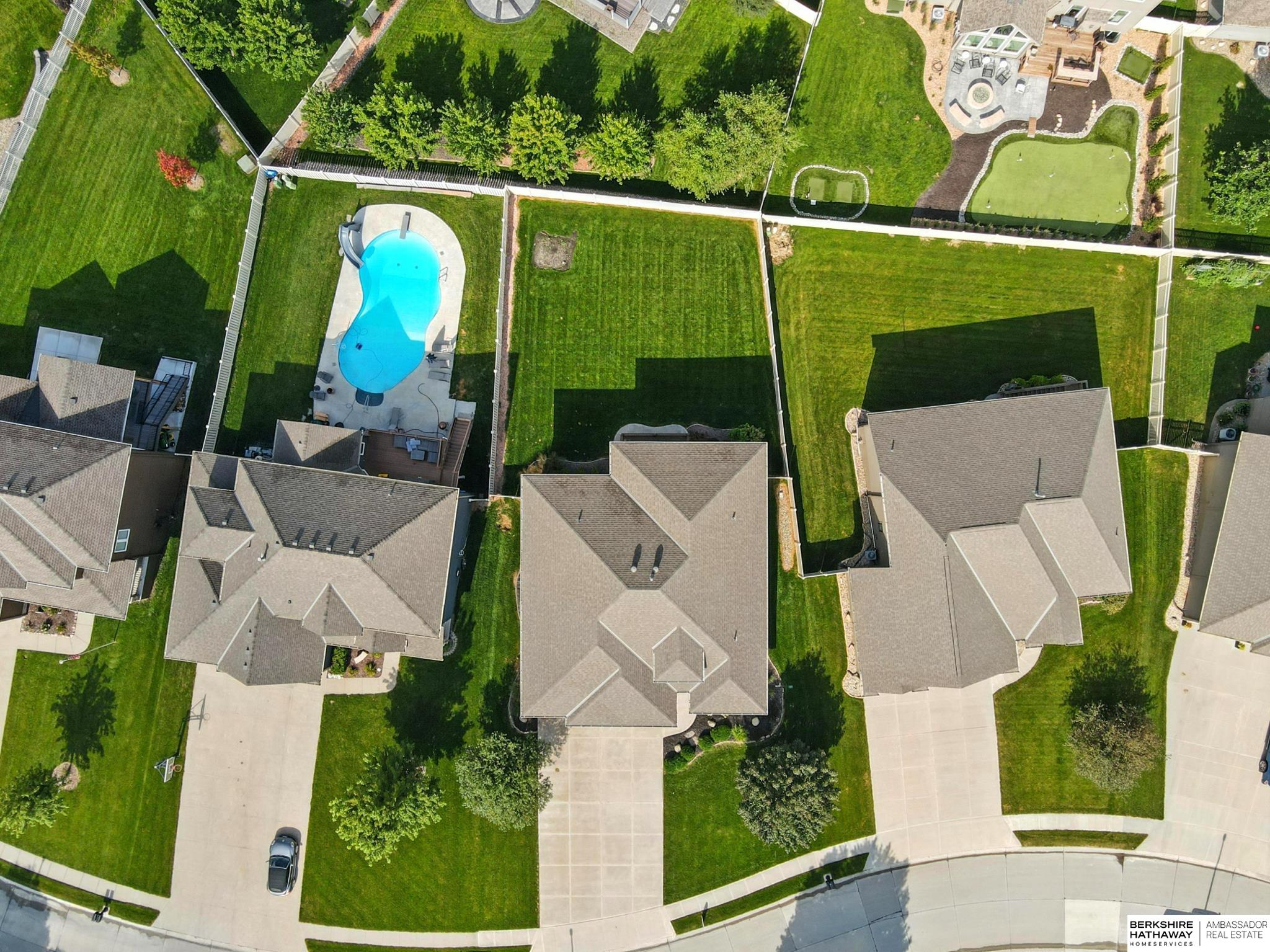 Gretna, Nebraska 68028, United States, 5 Bedrooms Bedrooms, ,3 BathroomsBathrooms,Residential,Active,213525