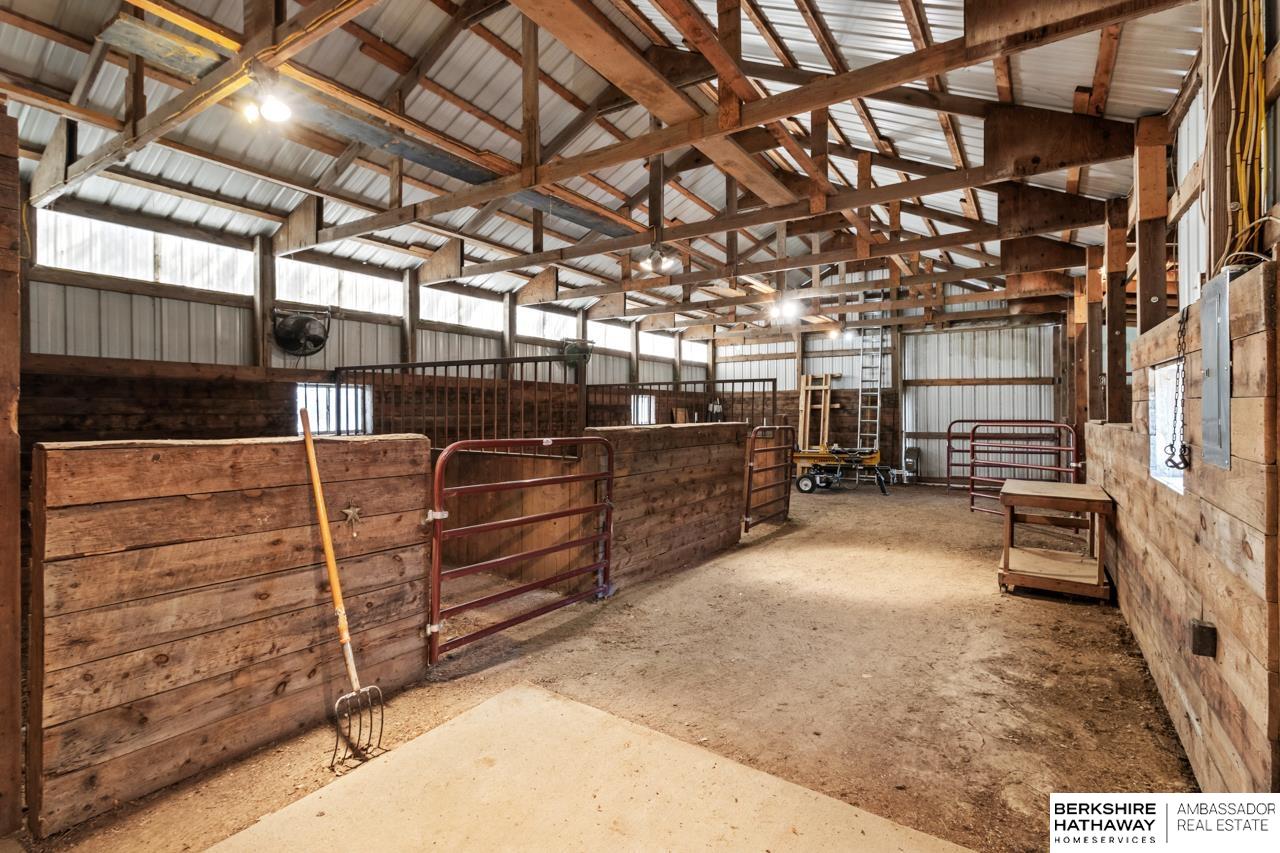 Omaha, Nebraska 68142, United States, 5 Bedrooms Bedrooms, ,4 BathroomsBathrooms,Residential,Pending,125551