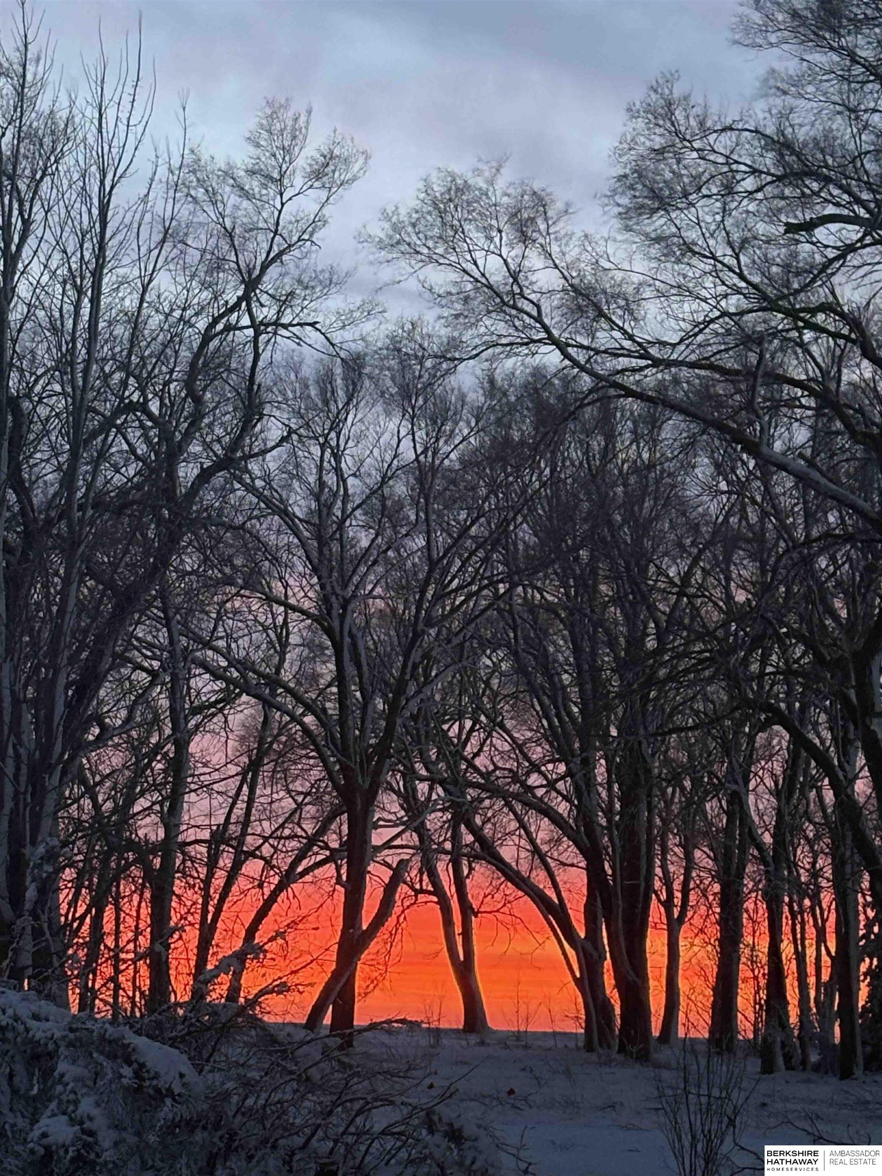 Omaha, Nebraska 68142, United States, 5 Bedrooms Bedrooms, ,4 BathroomsBathrooms,Residential,Pending,125551