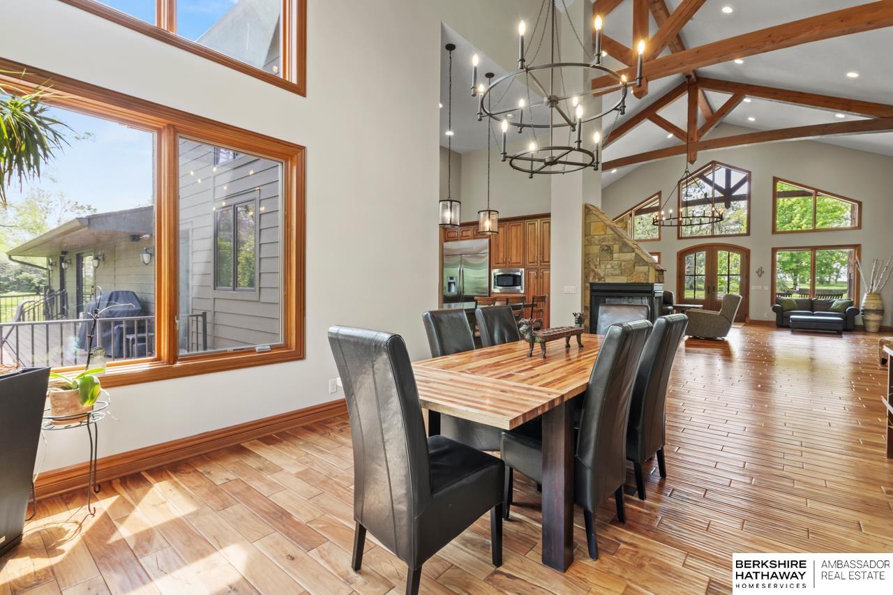 Omaha, Nebraska 68142, United States, 5 Bedrooms Bedrooms, ,4 BathroomsBathrooms,Residential,Pending,125551