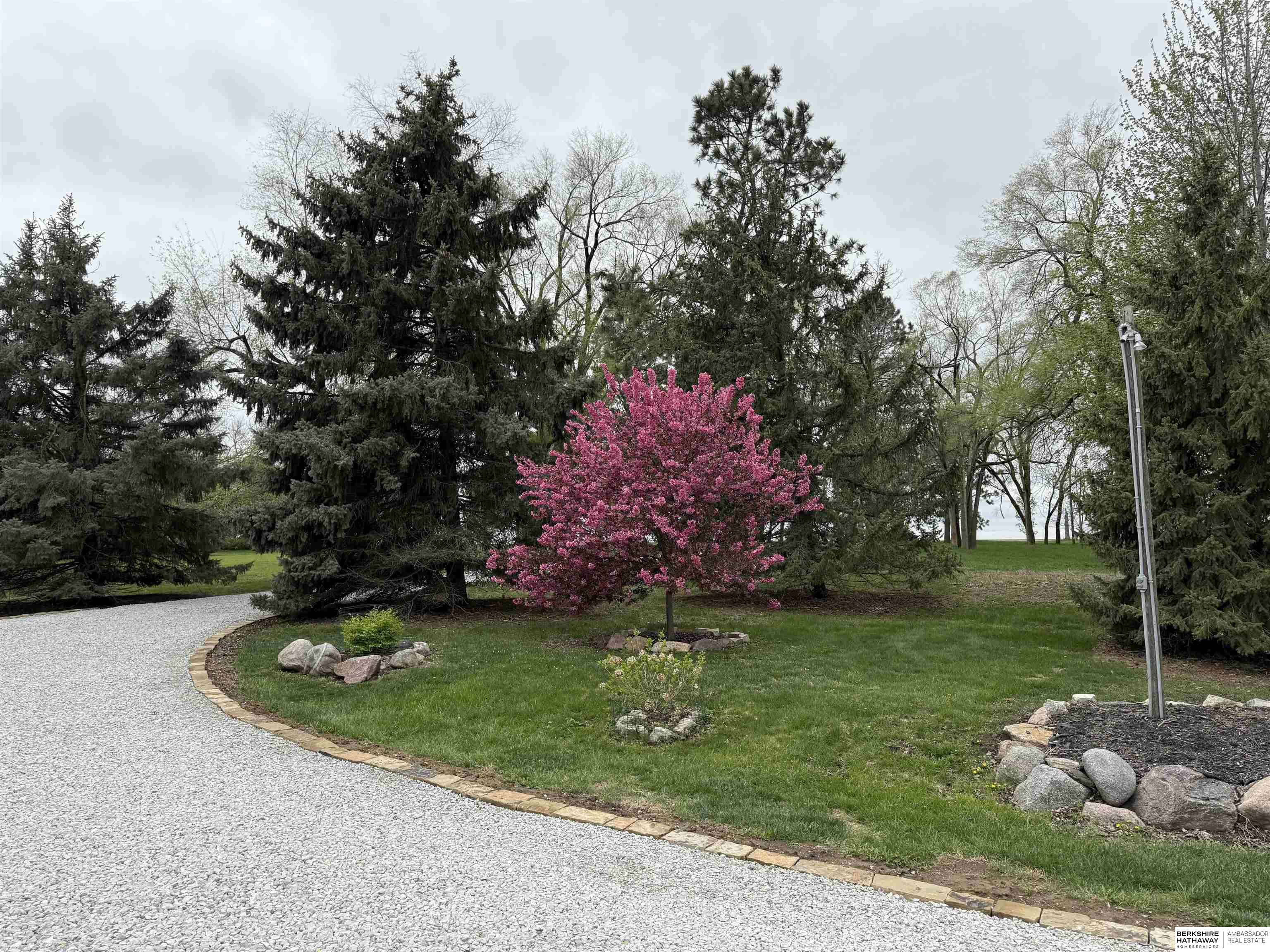 Omaha, Nebraska 68142, United States, 5 Bedrooms Bedrooms, ,4 BathroomsBathrooms,Residential,Pending,125551