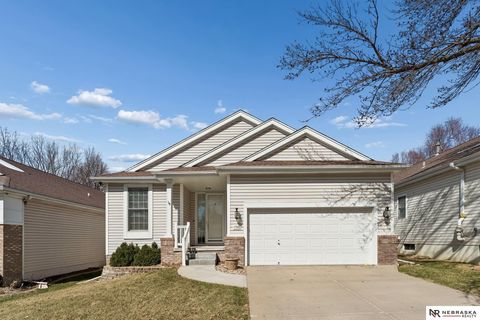 Photo of 17202 Hickory Plaza, Omaha, NE 68130 (MLS # 22607263)