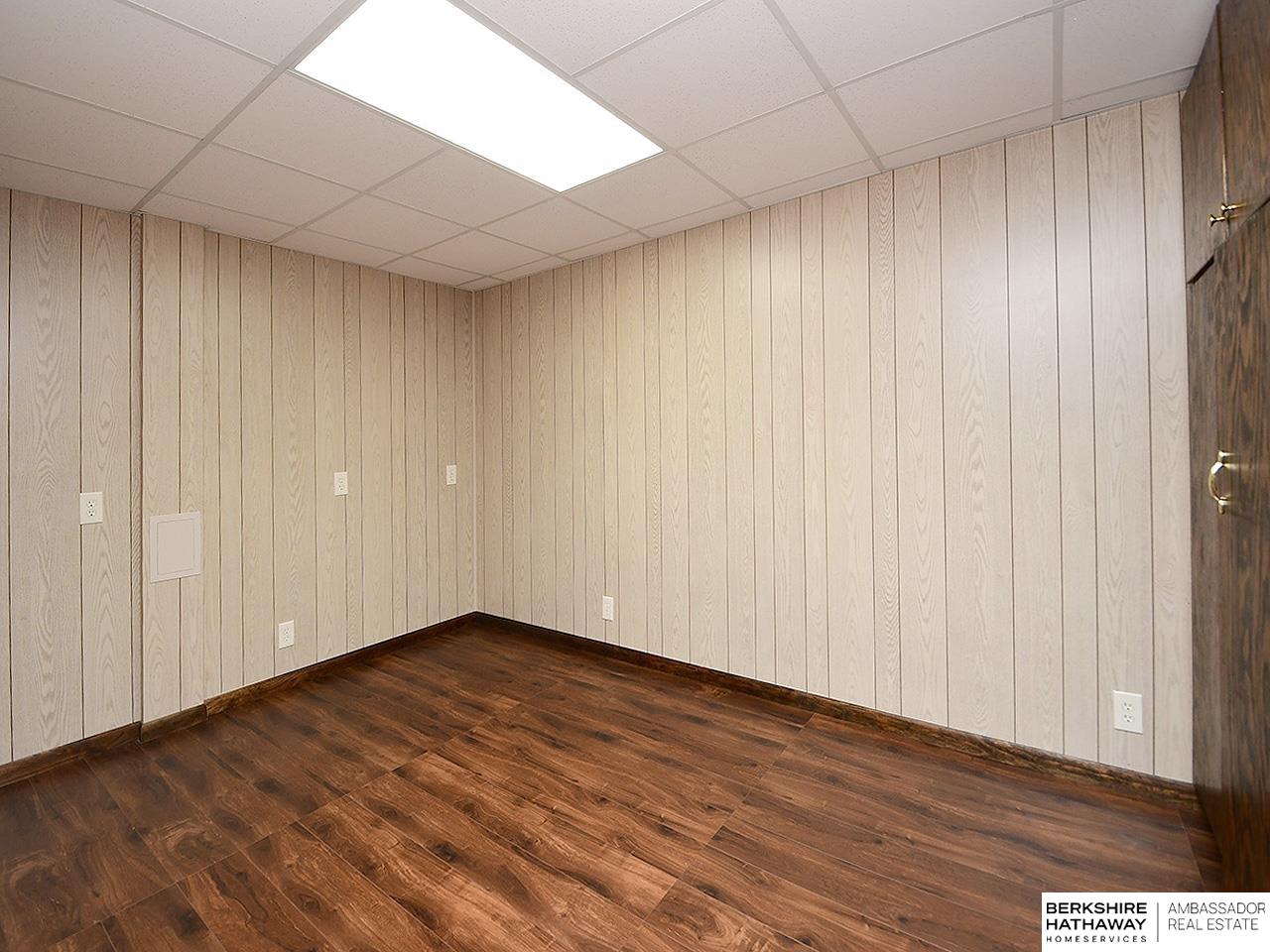 Omaha, Nebraska 68164, United States, 3 Bedrooms Bedrooms, ,2 BathroomsBathrooms,Residential,Active,235778