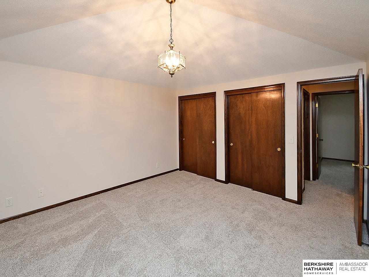 Omaha, Nebraska 68164, United States, 3 Bedrooms Bedrooms, ,2 BathroomsBathrooms,Residential,Active,235778