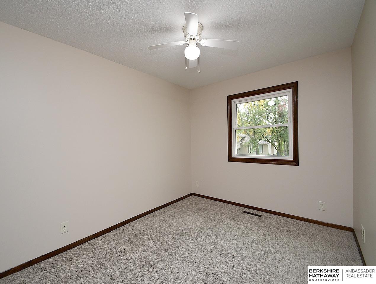 Omaha, Nebraska 68164, United States, 3 Bedrooms Bedrooms, ,2 BathroomsBathrooms,Residential,Active,235778