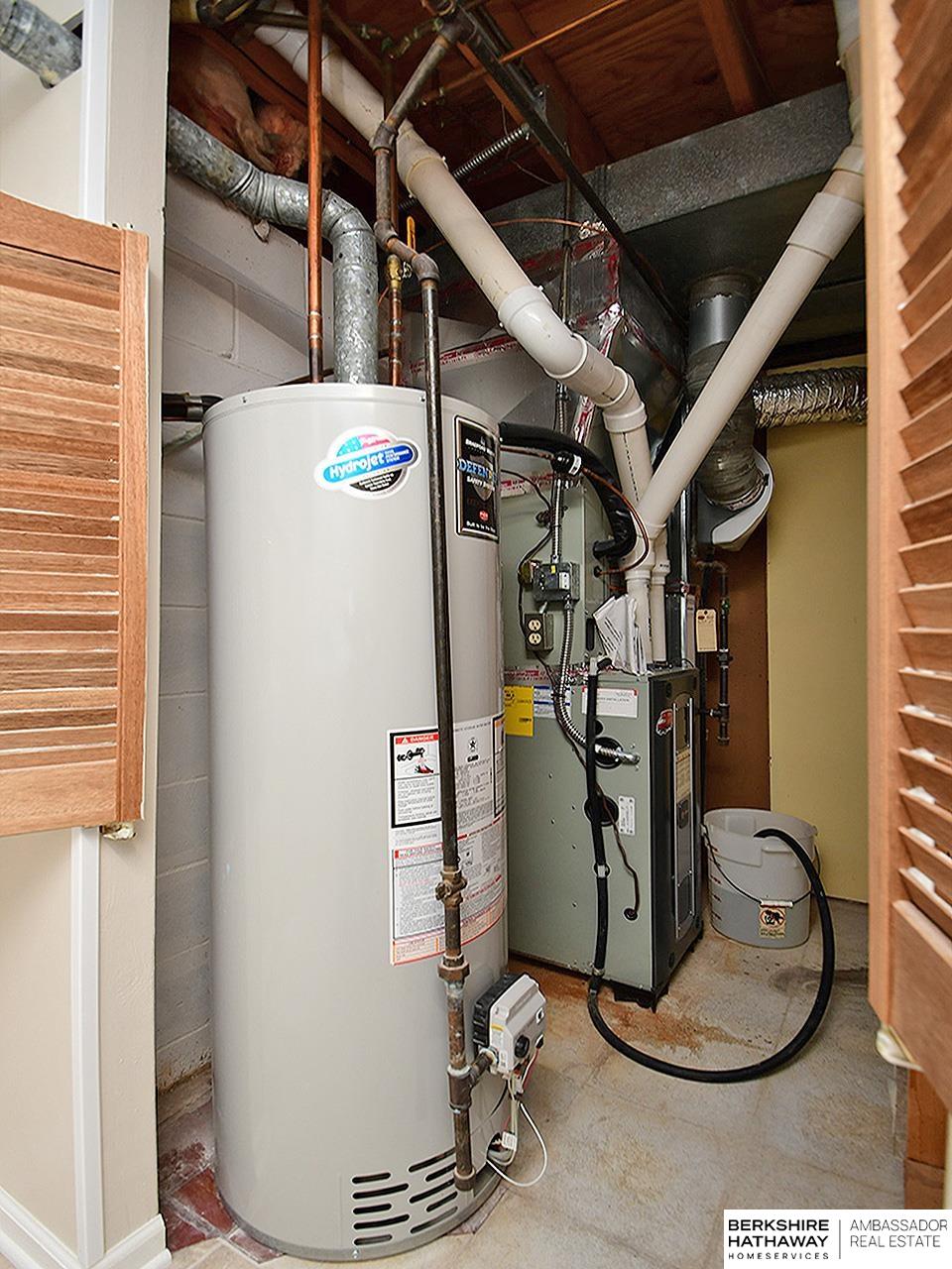 Omaha, Nebraska 68164, United States, 3 Bedrooms Bedrooms, ,2 BathroomsBathrooms,Residential,Active,235778