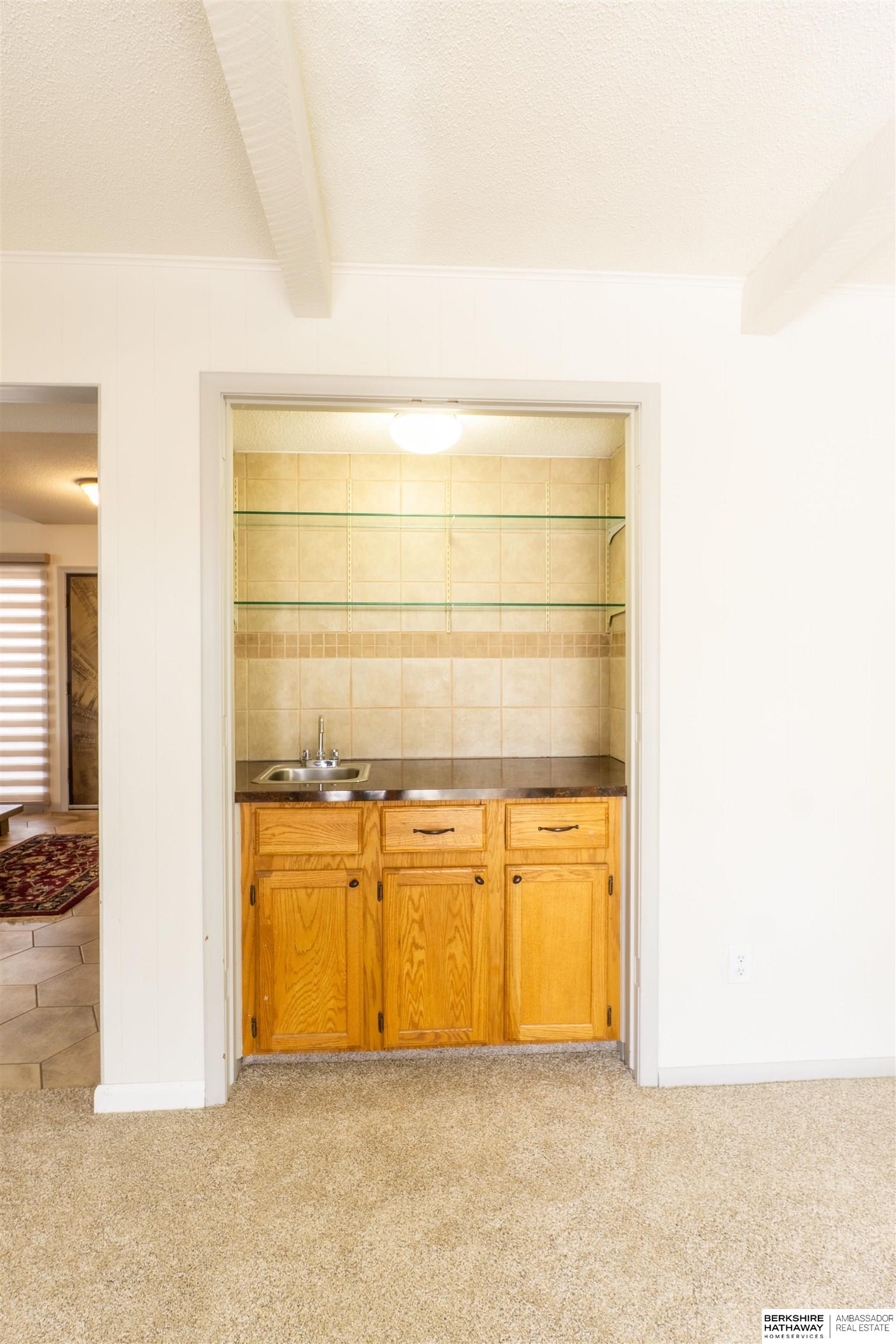 Omaha, Nebraska 68144, United States, 3 Bedrooms Bedrooms, ,2 BathroomsBathrooms,Residential,Active,250828