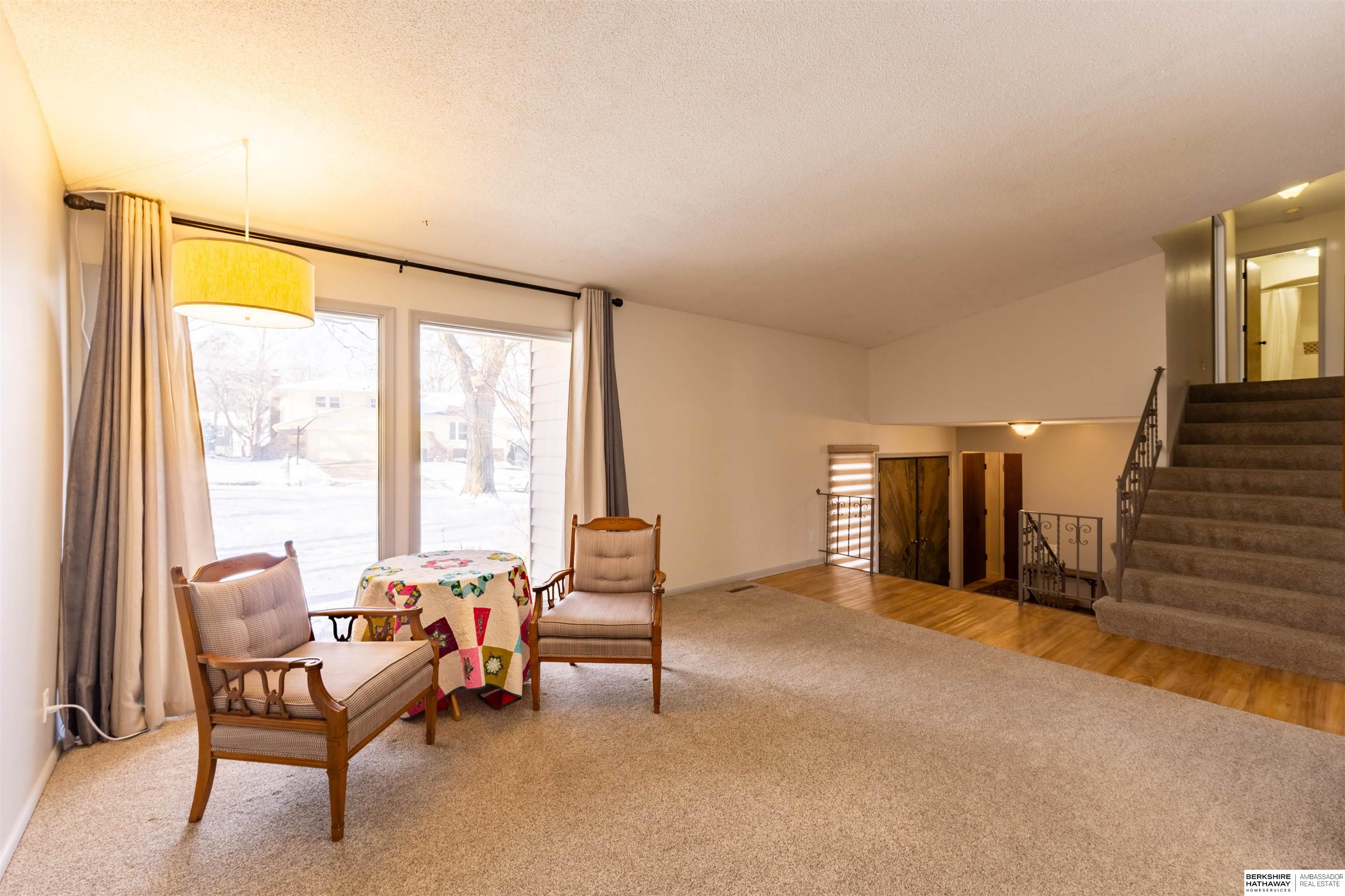 Omaha, Nebraska 68144, United States, 3 Bedrooms Bedrooms, ,2 BathroomsBathrooms,Residential,Active,250828