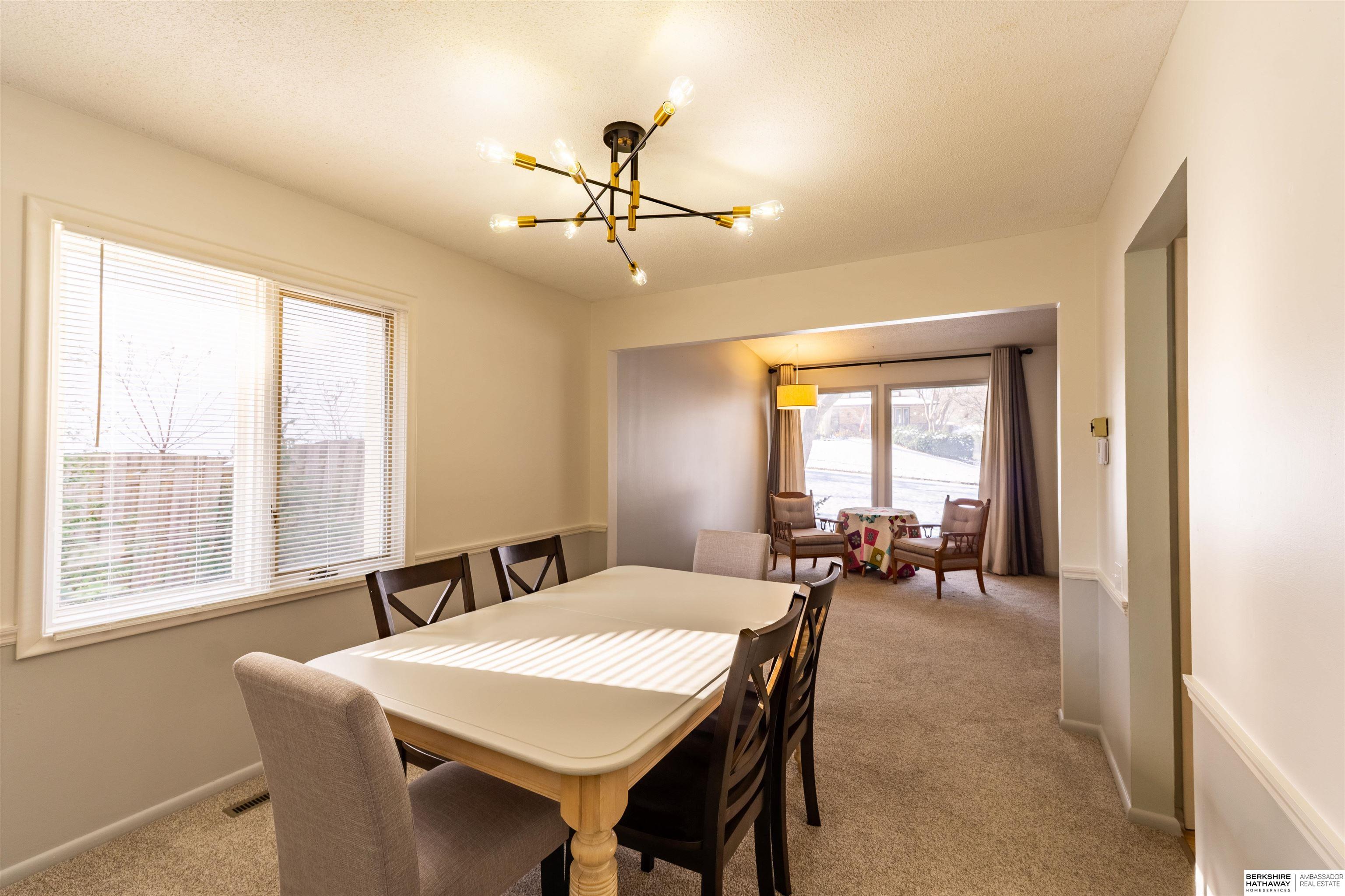 Omaha, Nebraska 68144, United States, 3 Bedrooms Bedrooms, ,2 BathroomsBathrooms,Residential,Active,250828