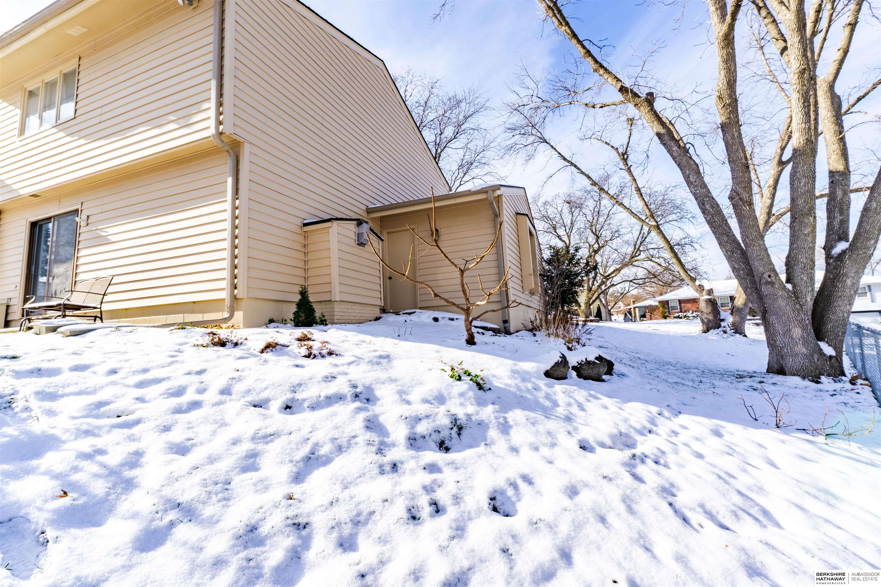 Omaha, Nebraska 68144, United States, 3 Bedrooms Bedrooms, ,2 BathroomsBathrooms,Residential,Active,250828