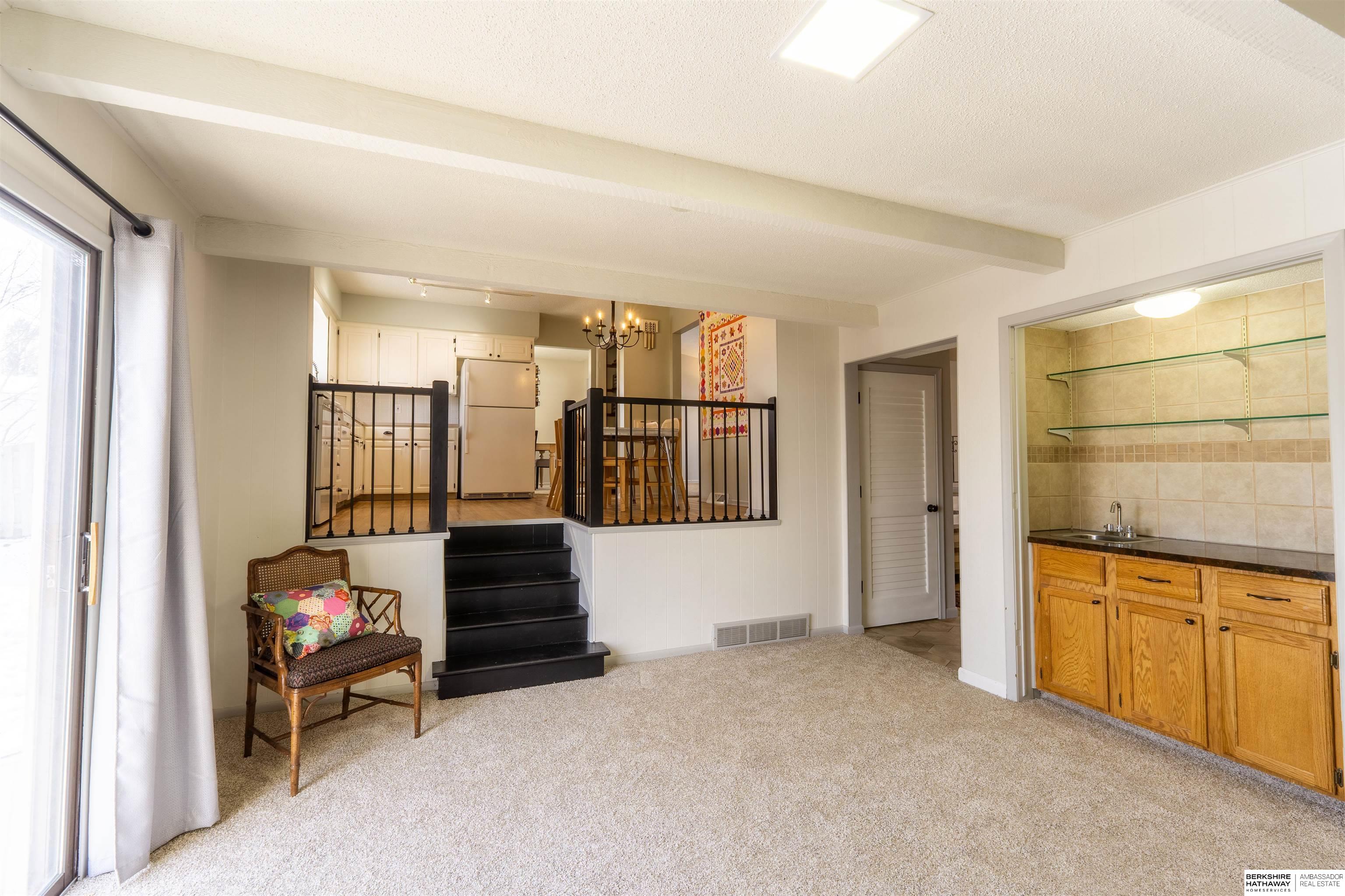 Omaha, Nebraska 68144, United States, 3 Bedrooms Bedrooms, ,2 BathroomsBathrooms,Residential,Active,250828