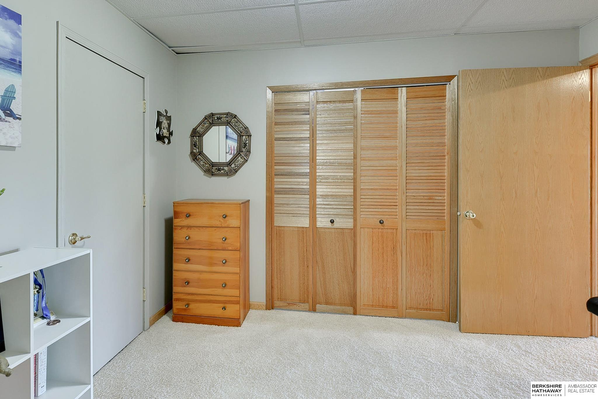 Omaha, Nebraska 68136, United States, 3 Bedrooms Bedrooms, ,3 BathroomsBathrooms,Residential,Active,183578