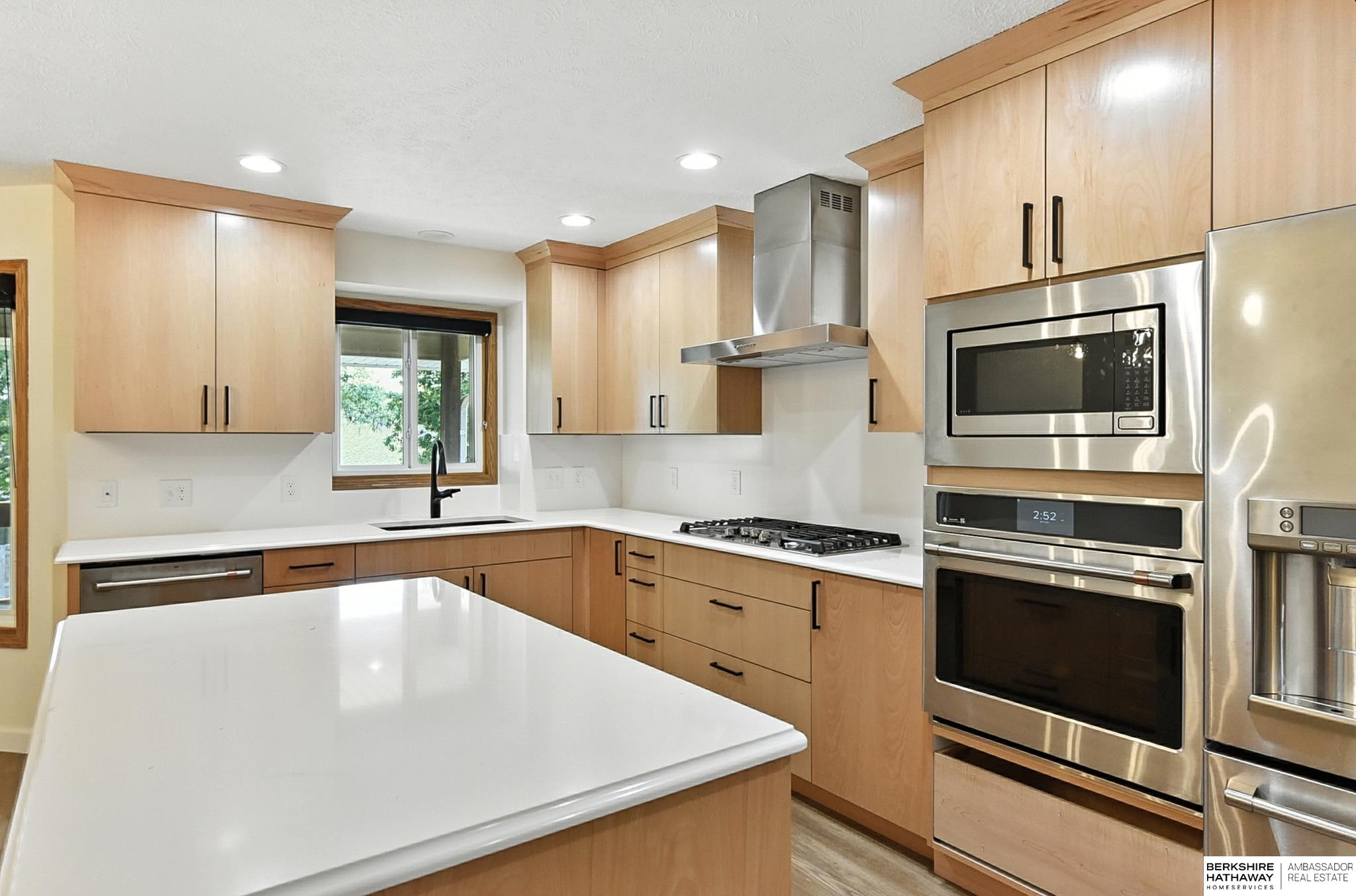 La Vista, Nebraska 68128, United States, 4 Bedrooms Bedrooms, ,3 BathroomsBathrooms,Residential,Active,192577