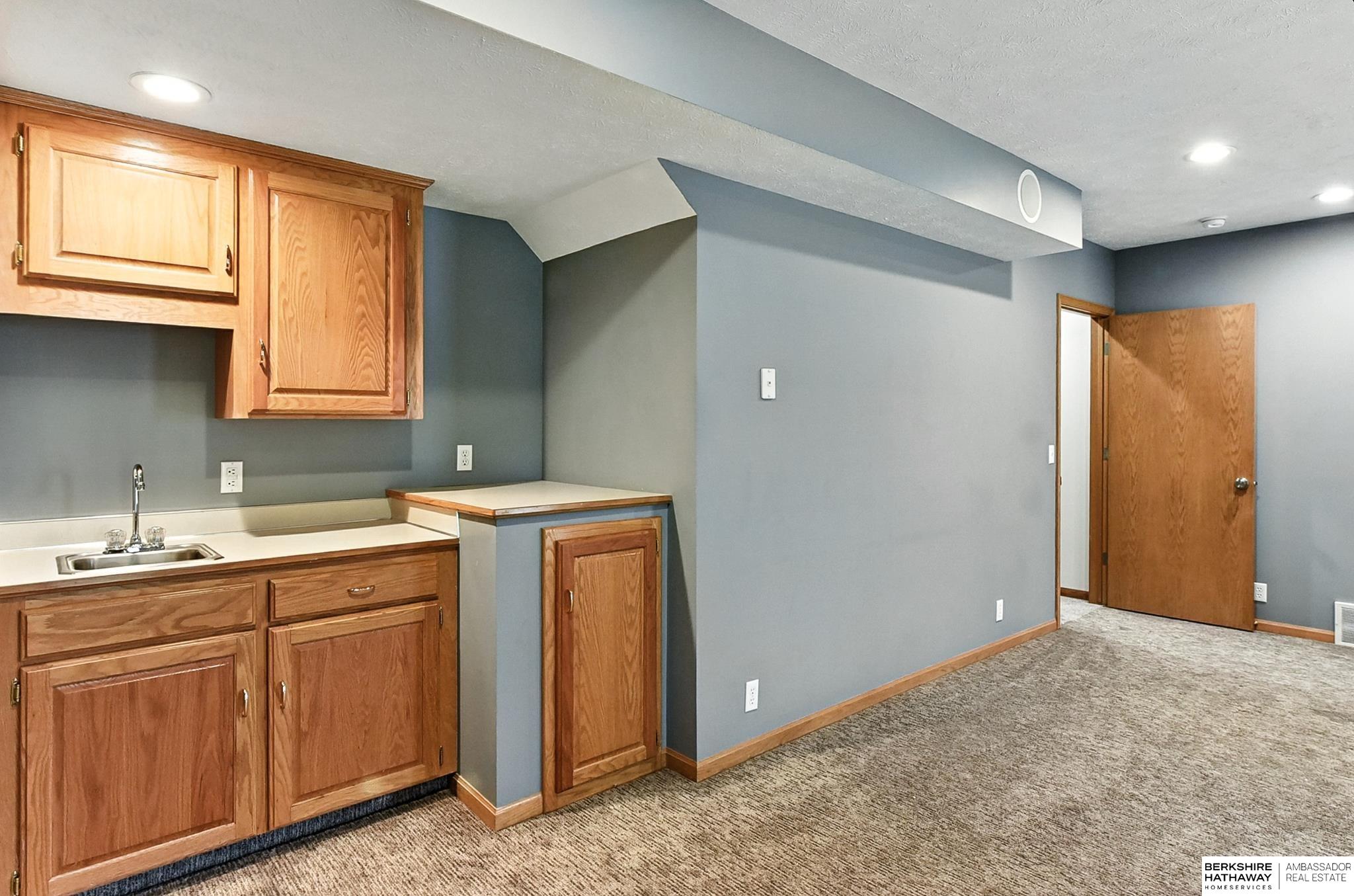 La Vista, Nebraska 68128, United States, 4 Bedrooms Bedrooms, ,3 BathroomsBathrooms,Residential,Active,192577